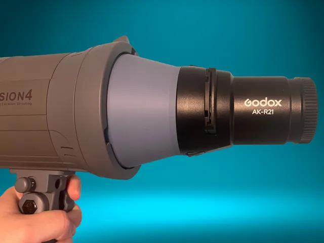 Godox AK-R21 Projection Adapter