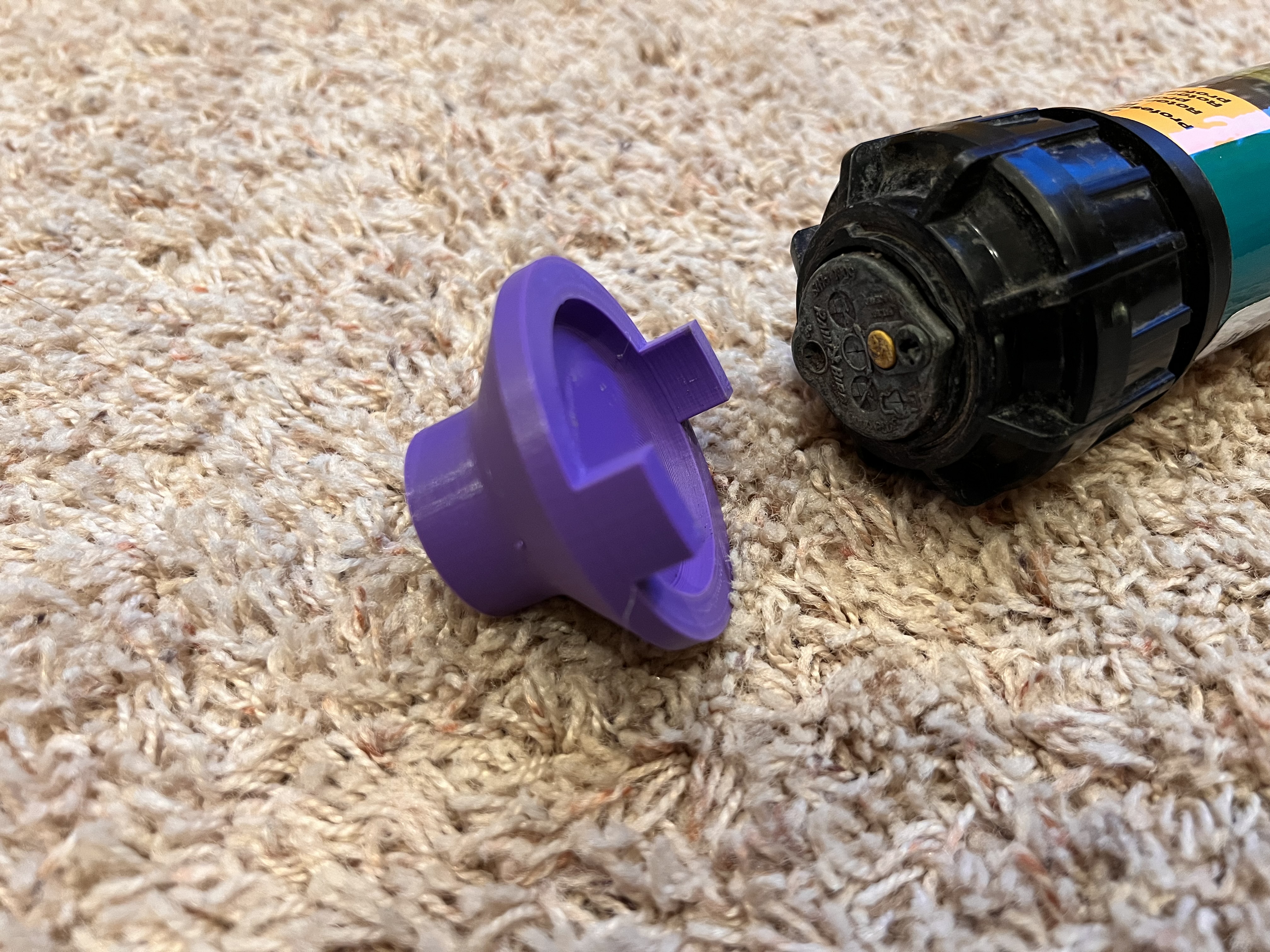 Miniatura 2 do modelo 3D Rain Bird Sprinkler Head Socket