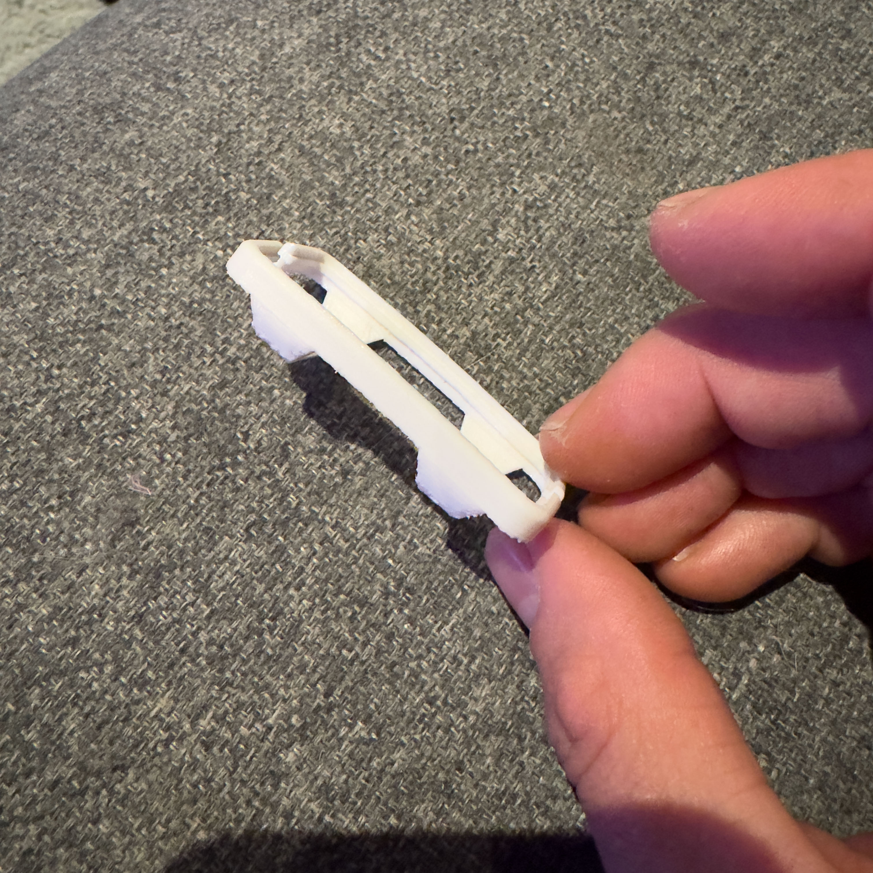 Tractive CAT Mini GPS holder replacement — thumbnail 7
