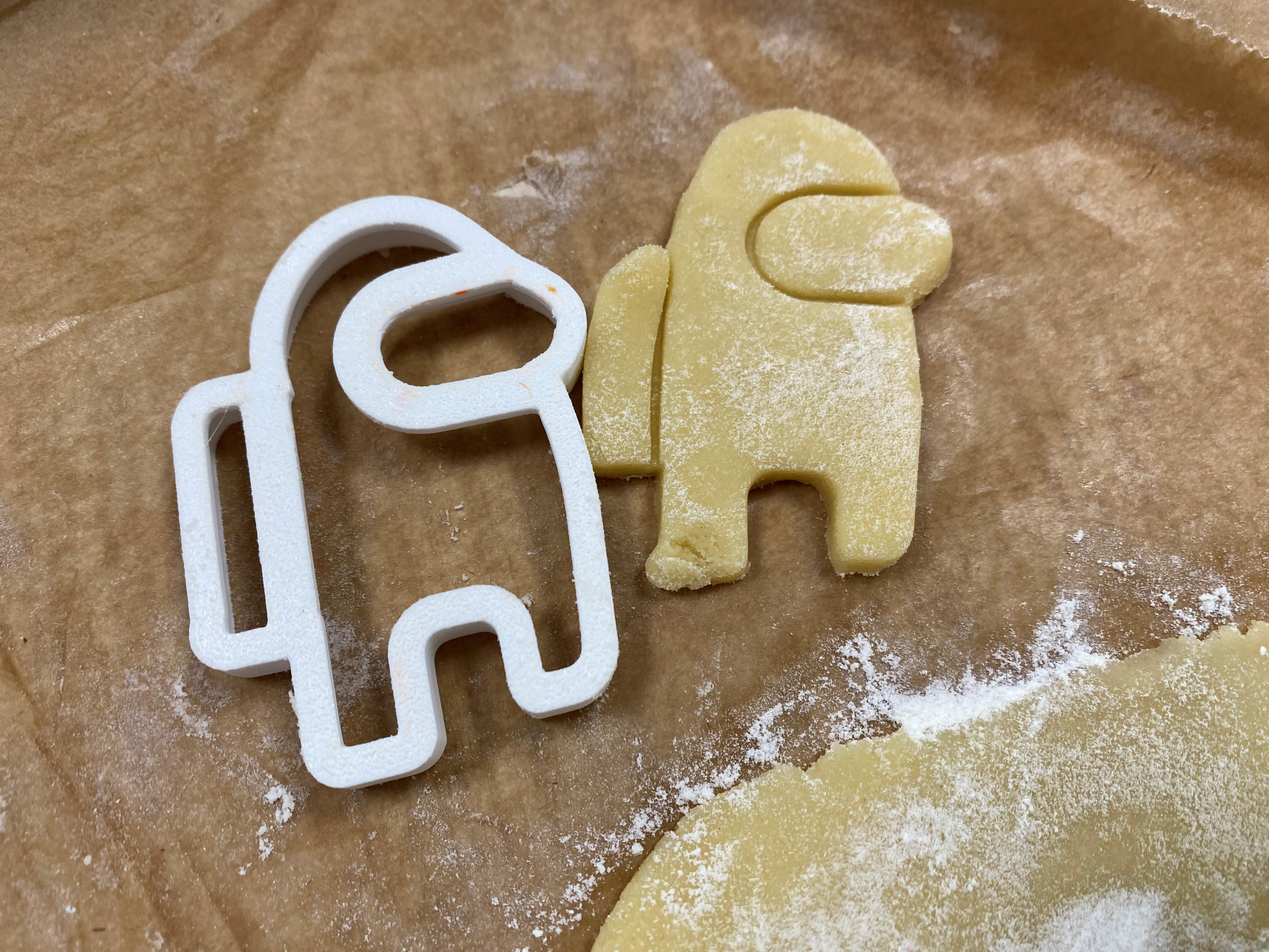 AMONG US IMPOSTER Cookie Cutter incl. recipe (Ausstechform inkl. Teigrezept)