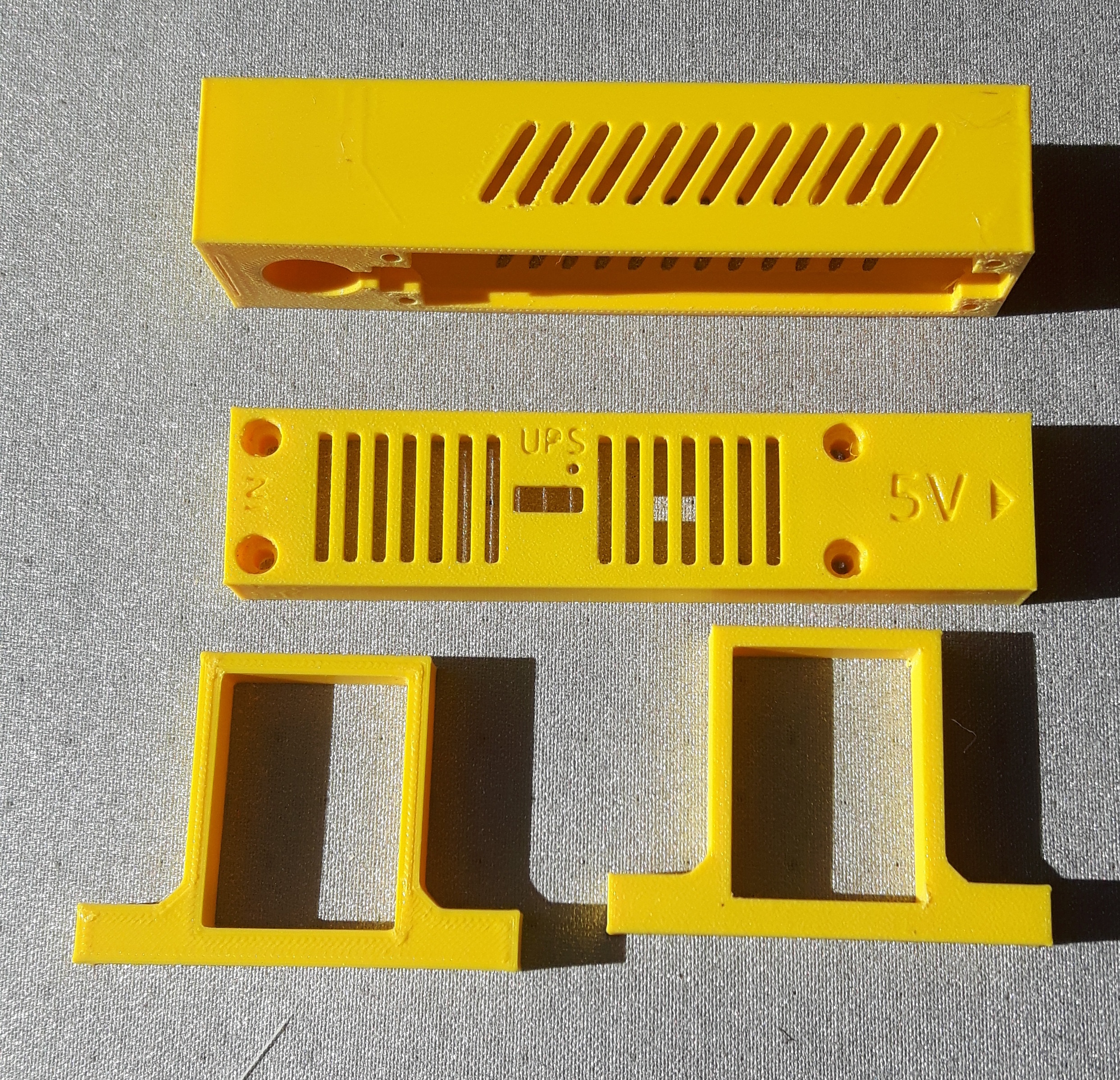 Miniatura 5 do modelo 3D Box pre mini UPS
