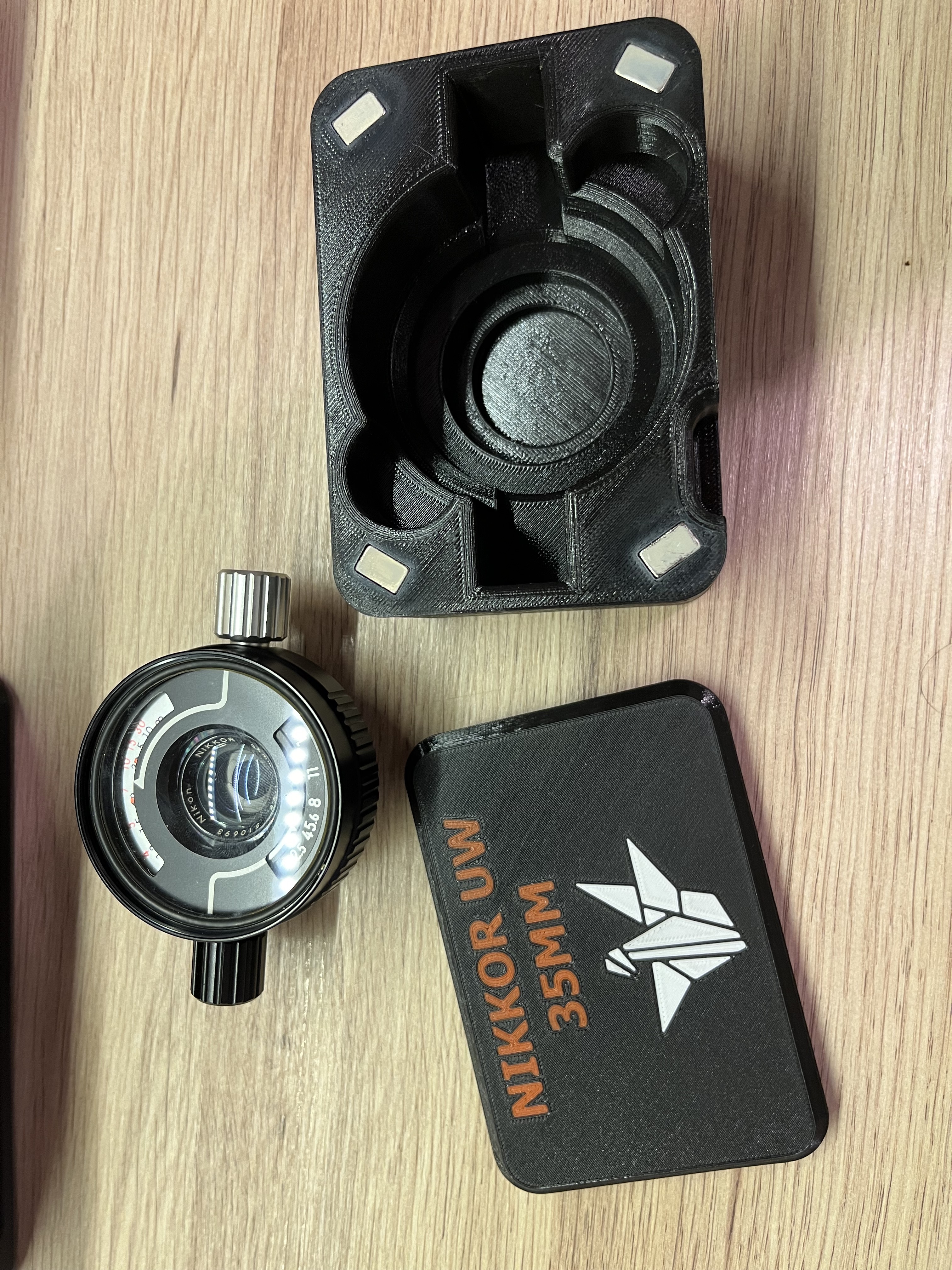 Box For UW-Nikkor 35mm Lens (Nikonos 35mm Lens)