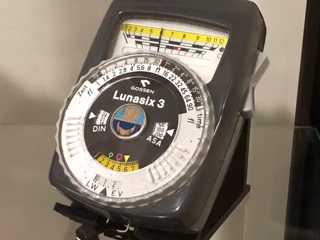 Gossen Lunasix 3 Light Meter Display Stand
