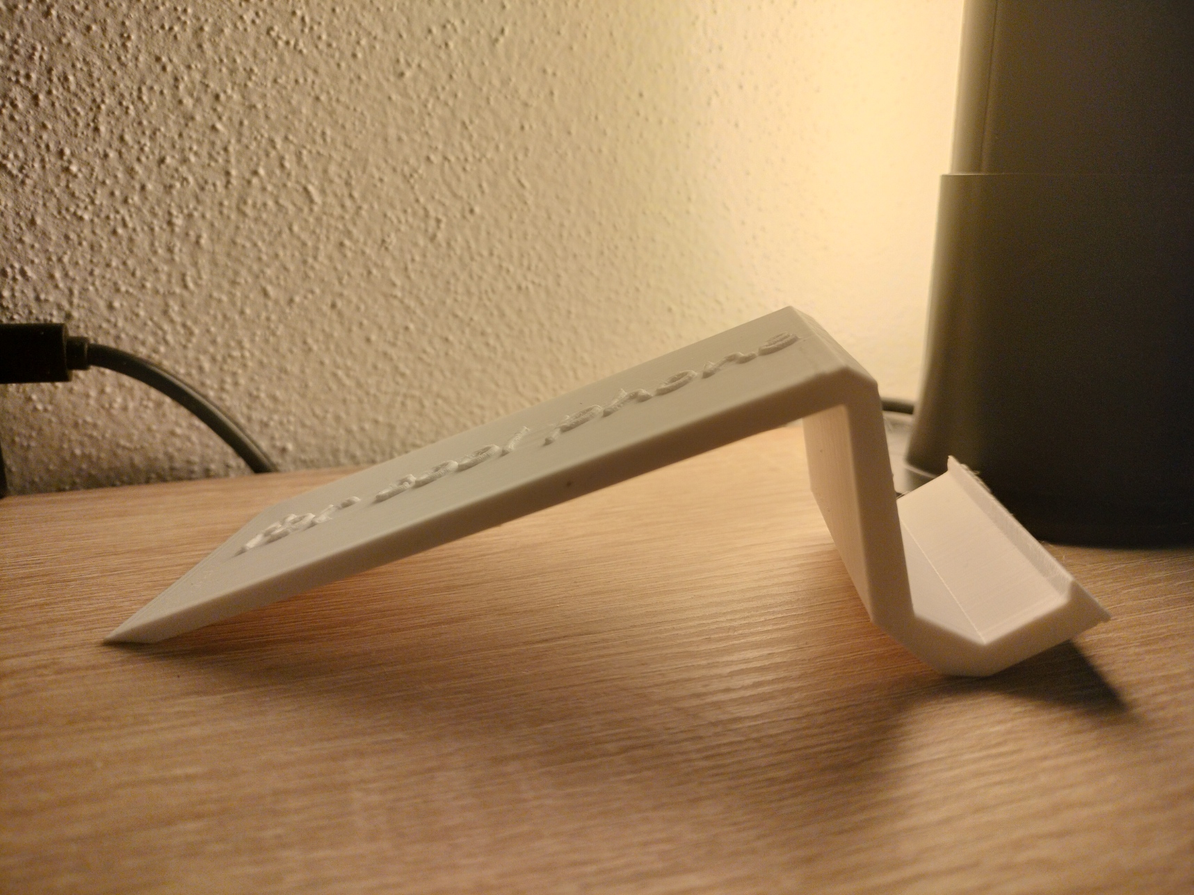 Mobile Holder By David Doubravsk Download Free STL Model mobile-holder-by-david-doubravsk-download-free-stl-model