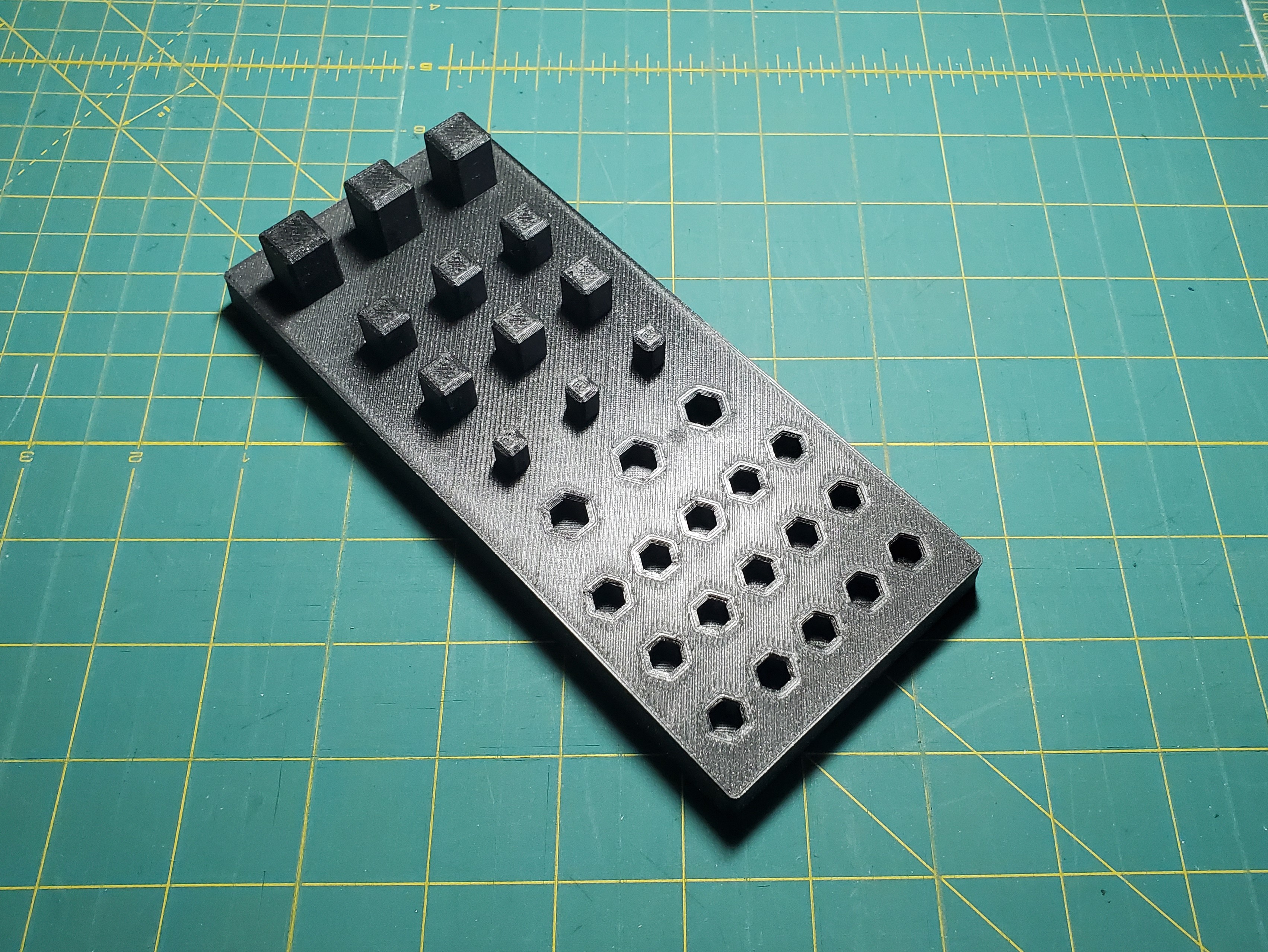Miniatura 3 do modelo 3D Hex & Socket Holder
