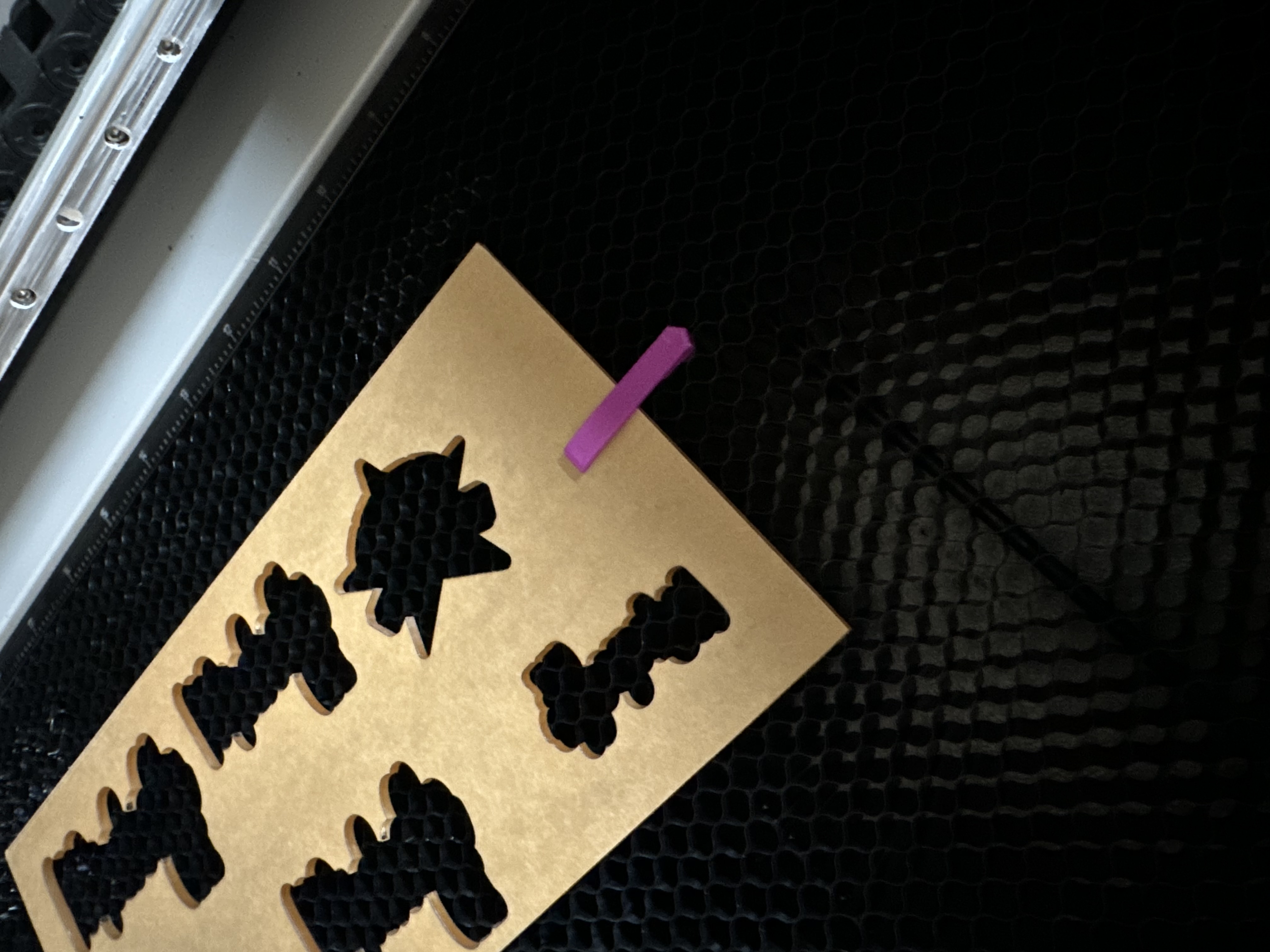 Material pin for omtech polar 350