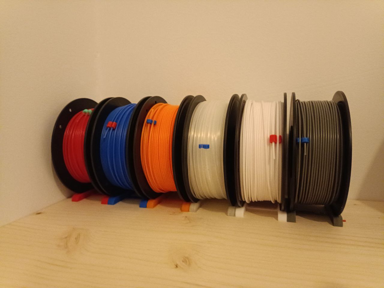 Spool Stand (for 250g SUNLU spools) (for 1kg Filamen PM ~untested~)