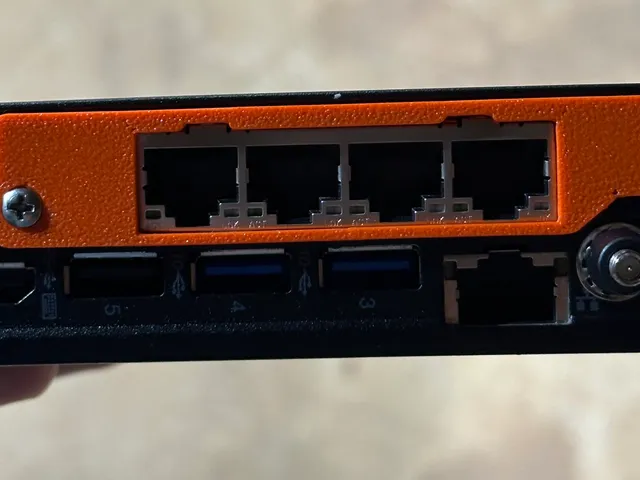 Lenovo Tiny PCIe I350-T4 Baffle/PCIe Cover