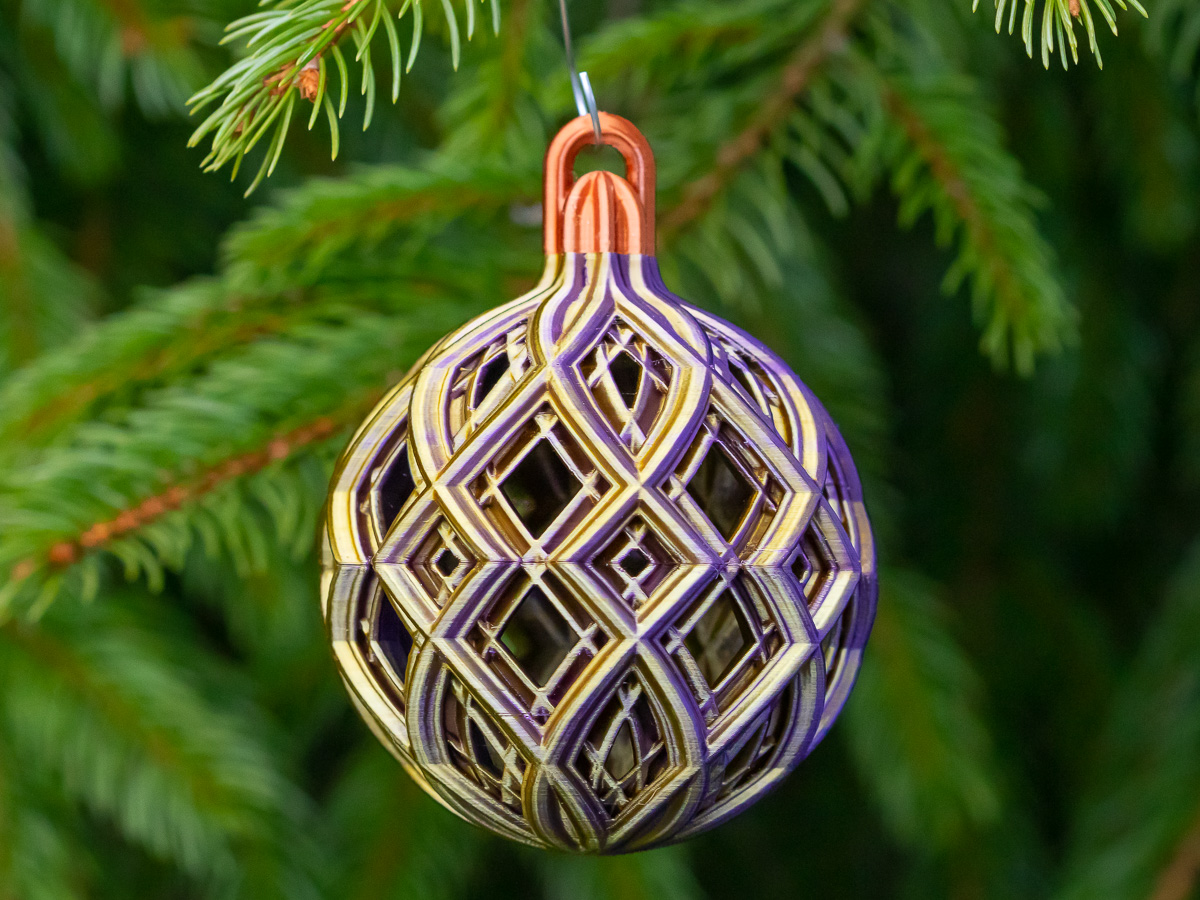 Christmas Ball - Medium Diamond Lattice by Dazus K | Download free STL ...