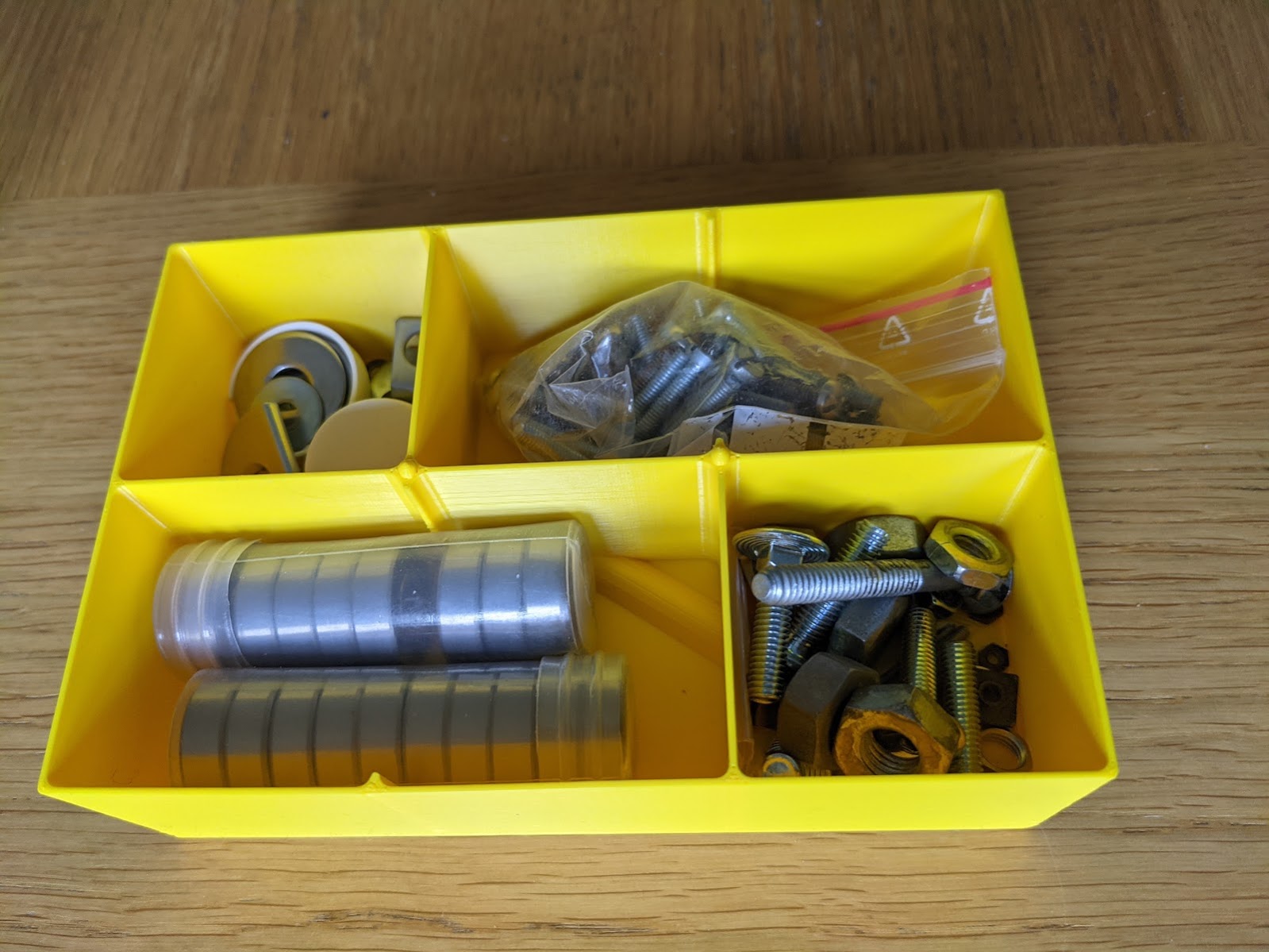 Miniatura 3 do modelo 3D Stackable assortment box mark II