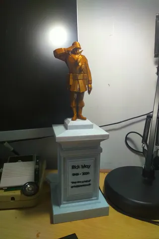 TF2 Soldier Statue | 2 parts