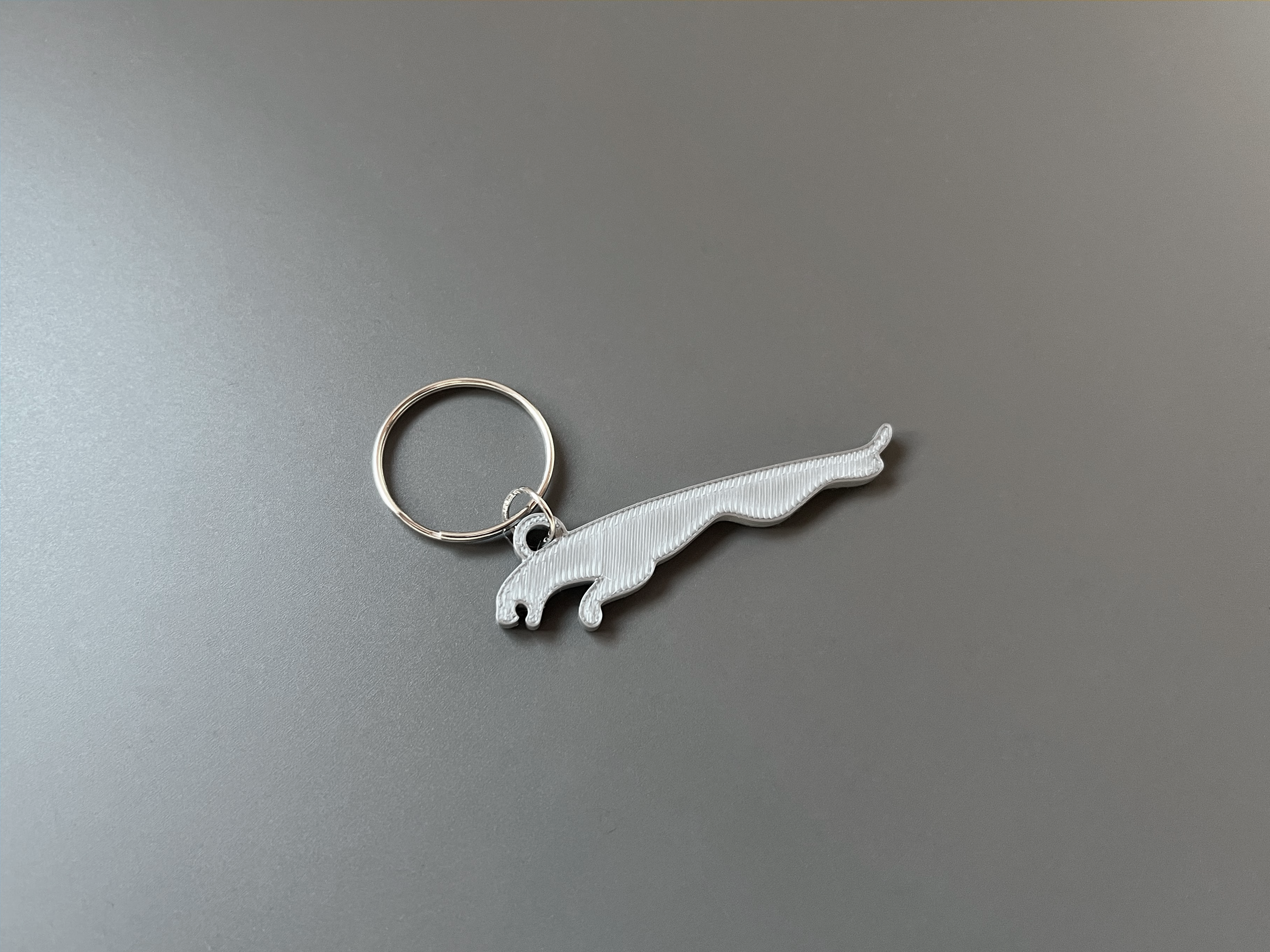 Miniatura 2 do modelo 3D Jaguar keychain