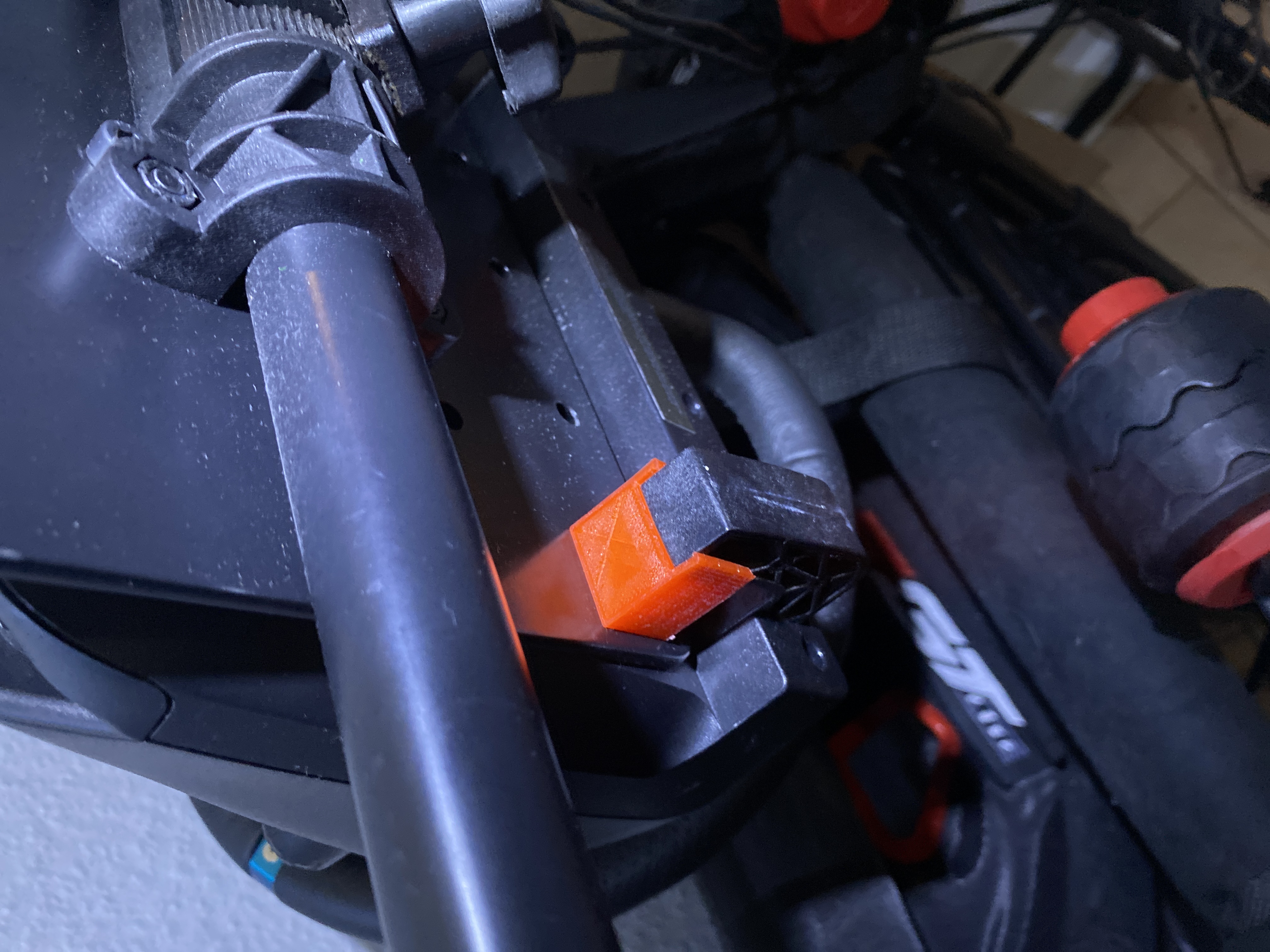 Logitech Wheel Clamp extender