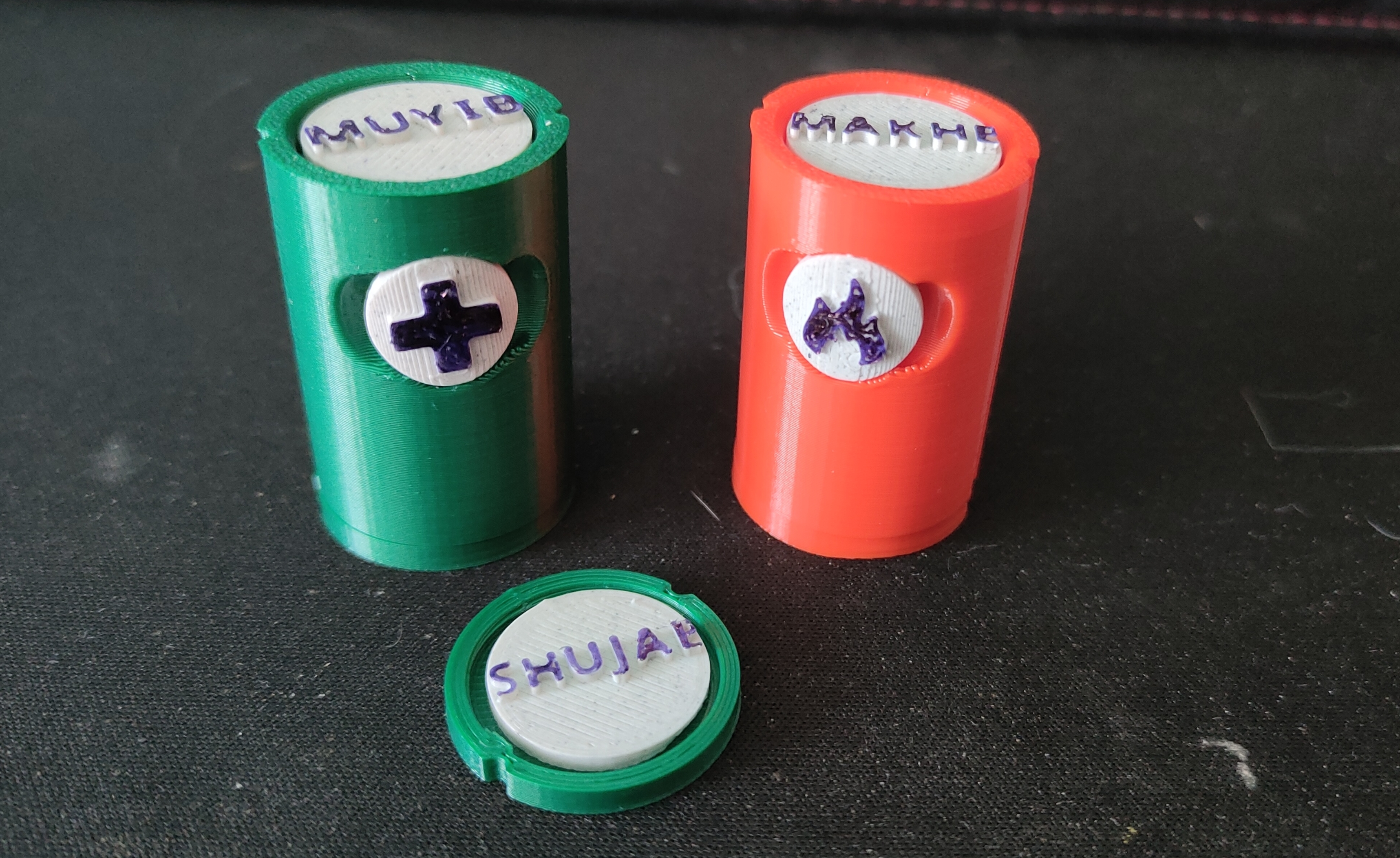 Infinity the Game - silhoutte and token based proxy system