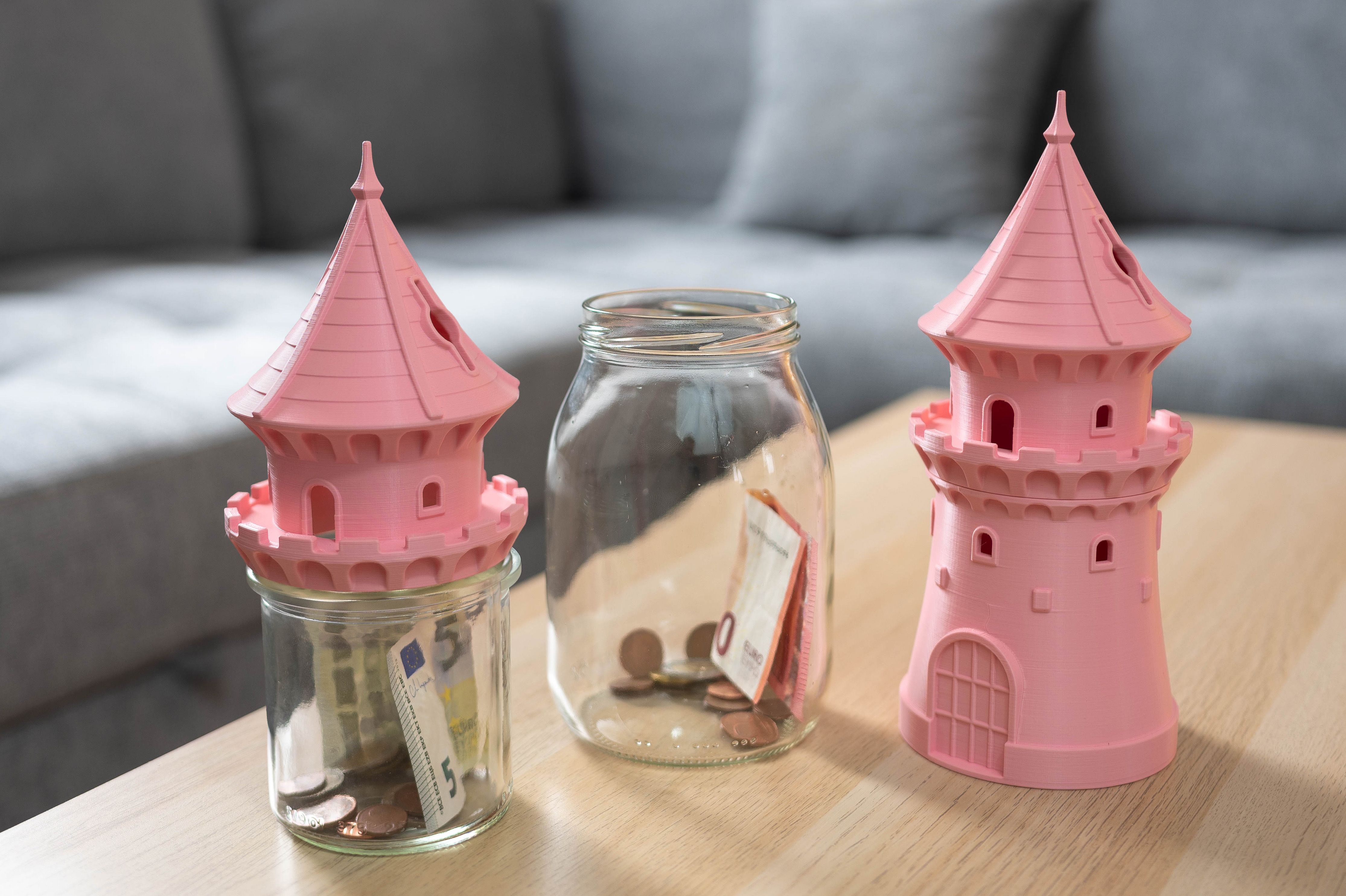 Fairytale castle Piggy bank  (No support)
