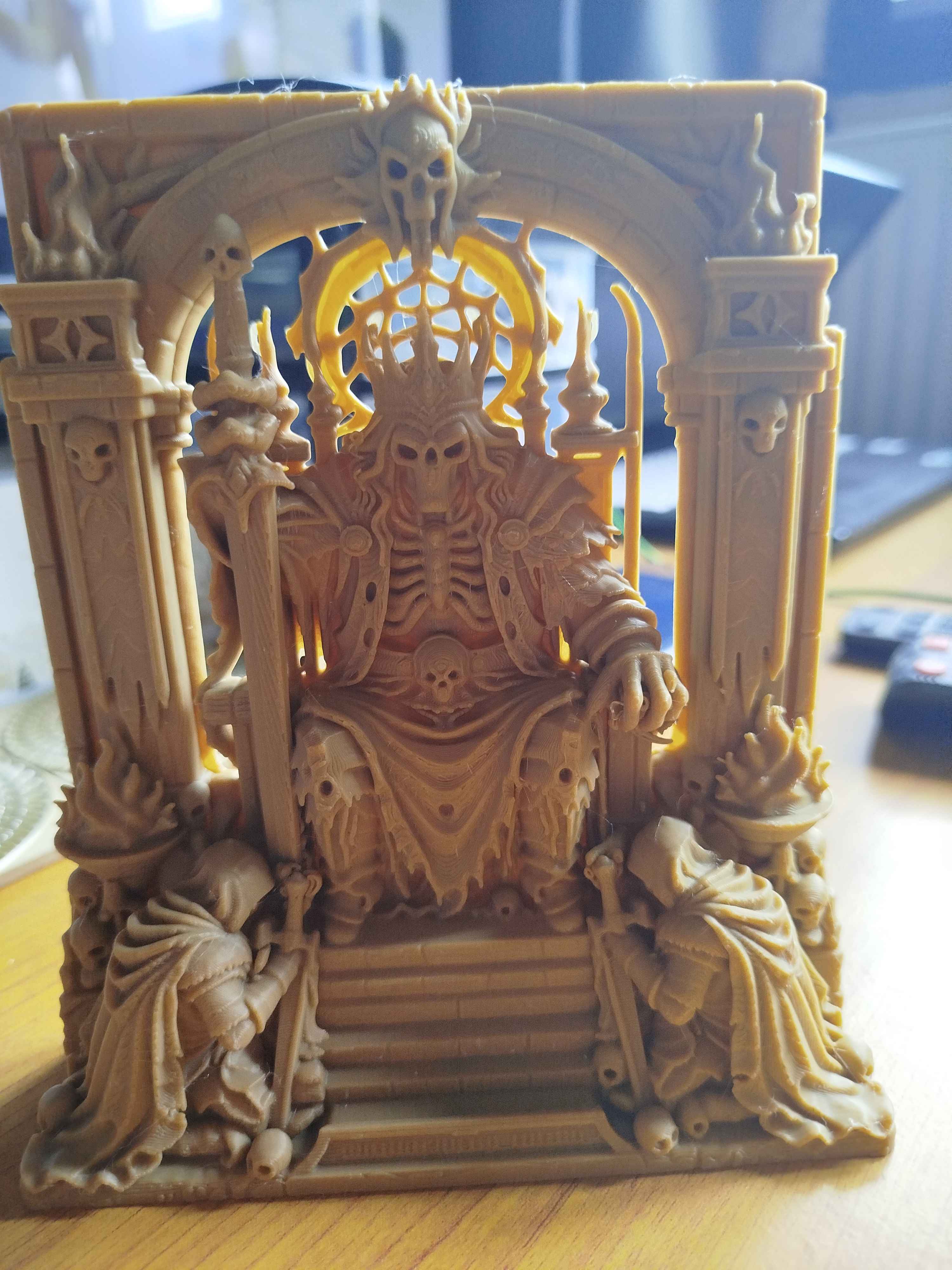 Miniatura 3 do modelo 3D UNDERWORLD THRONE – FDM FRIENDLY BAS-RELIEF