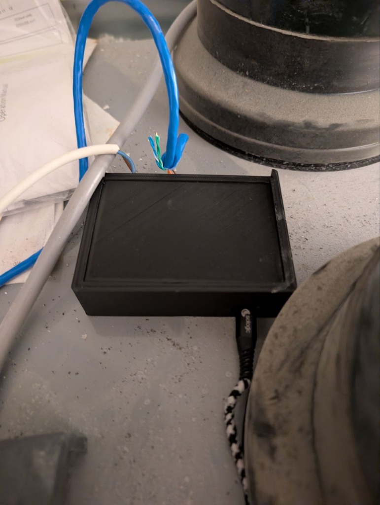 Comfoair E300/400 esphome unit