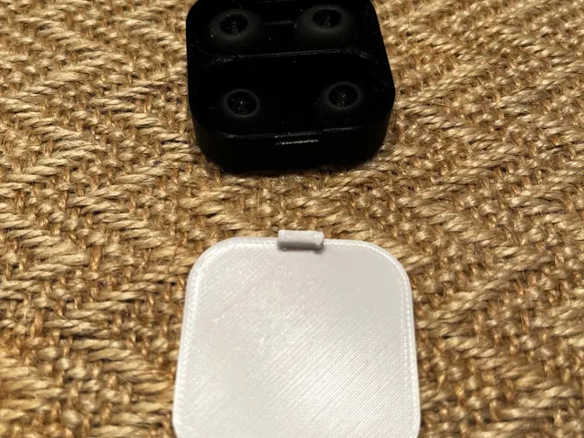 Earbud tips storage box