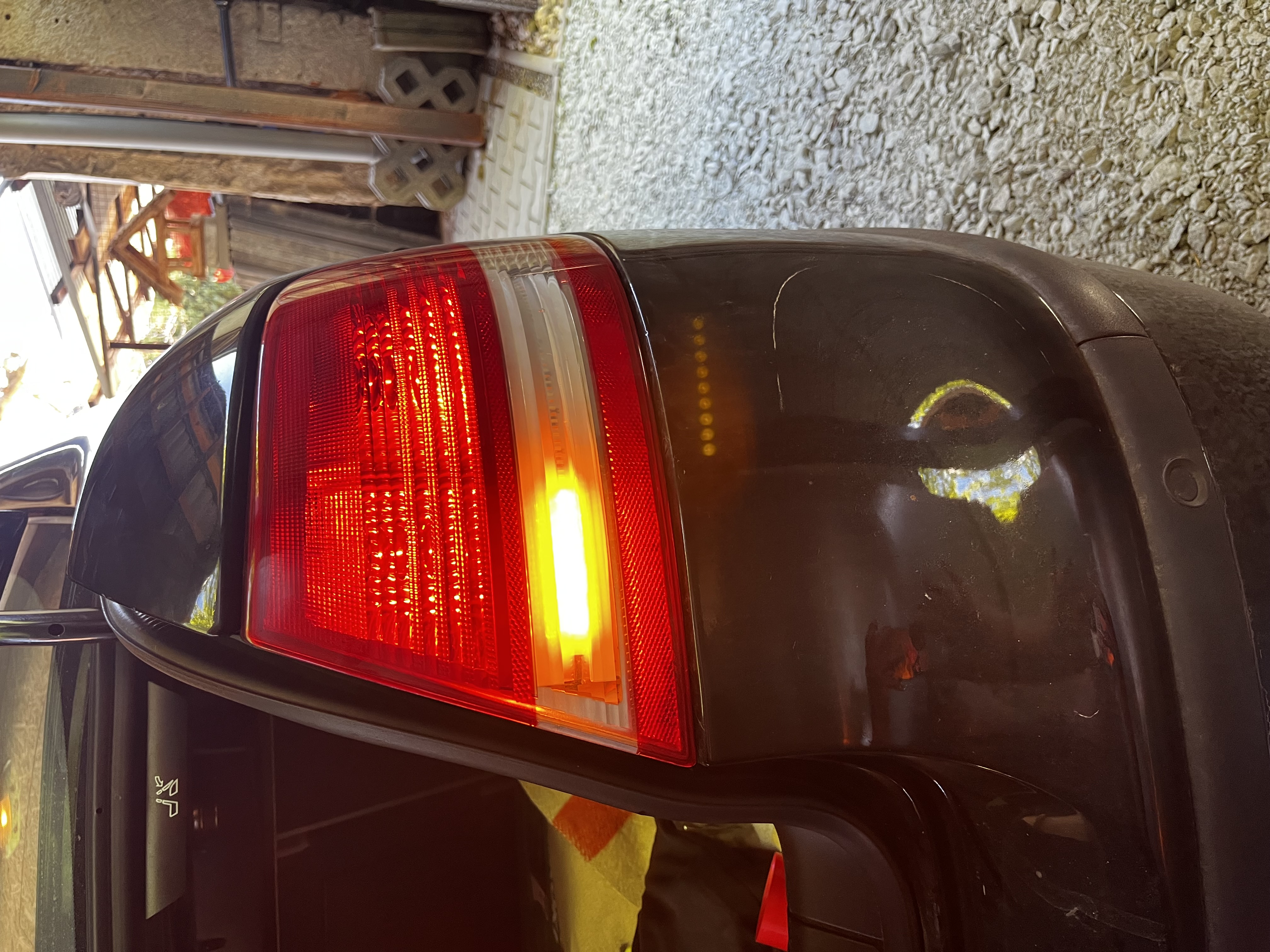 saab indicator