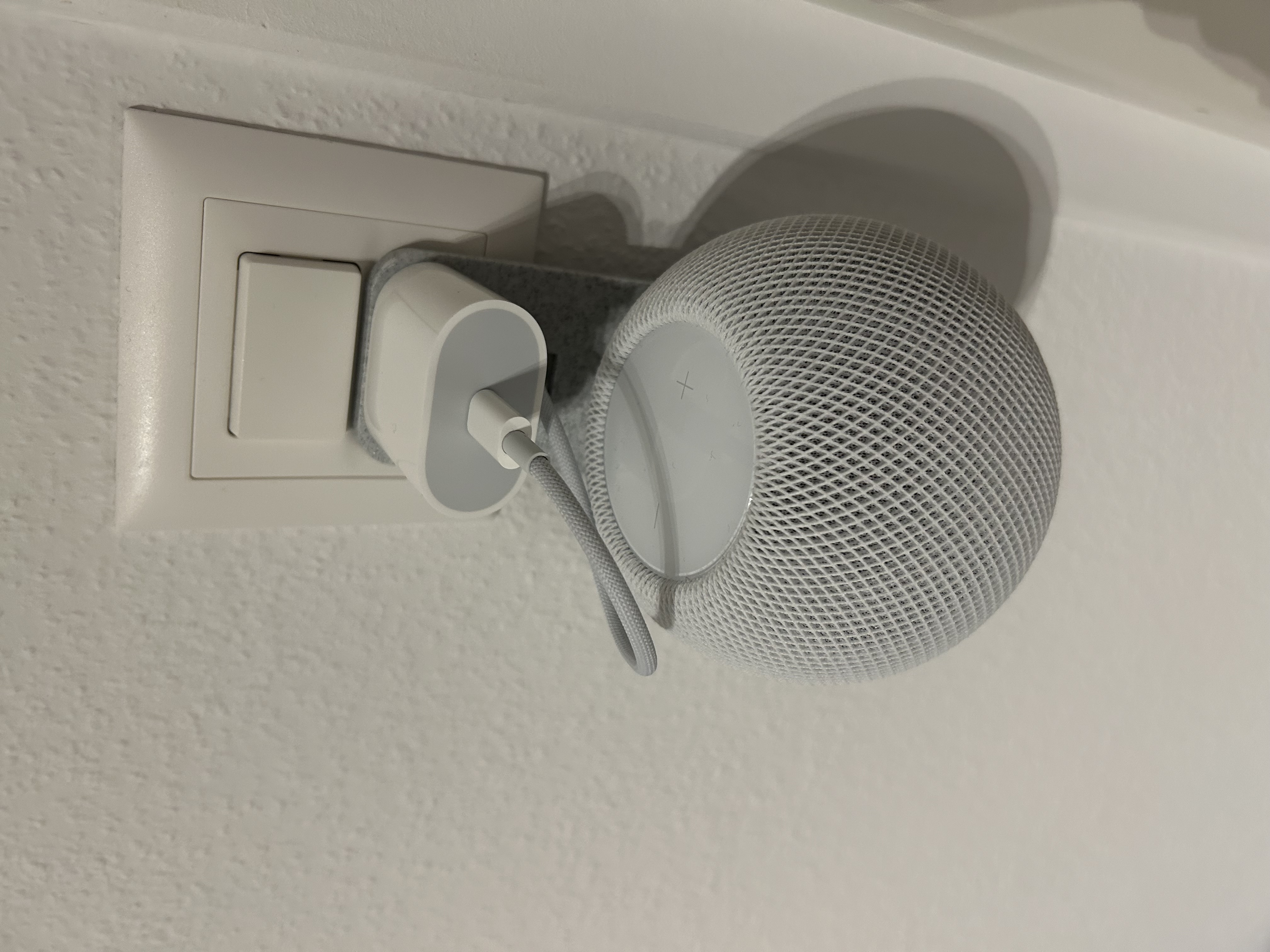 Miniatura 4 do modelo 3D Homepod Mini Wall Socket Stand