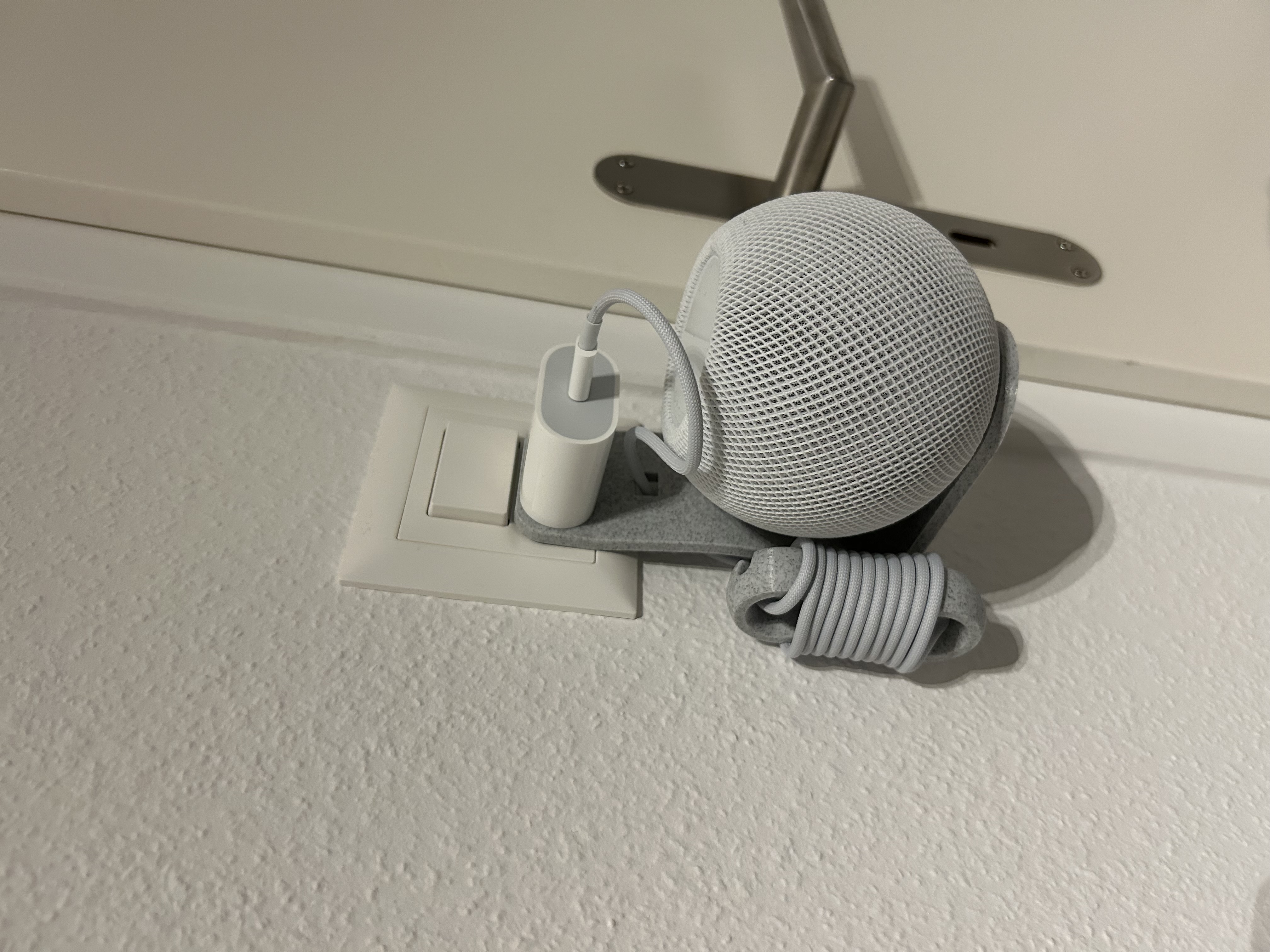 Miniatura 3 do modelo 3D Homepod Mini Wall Socket Stand