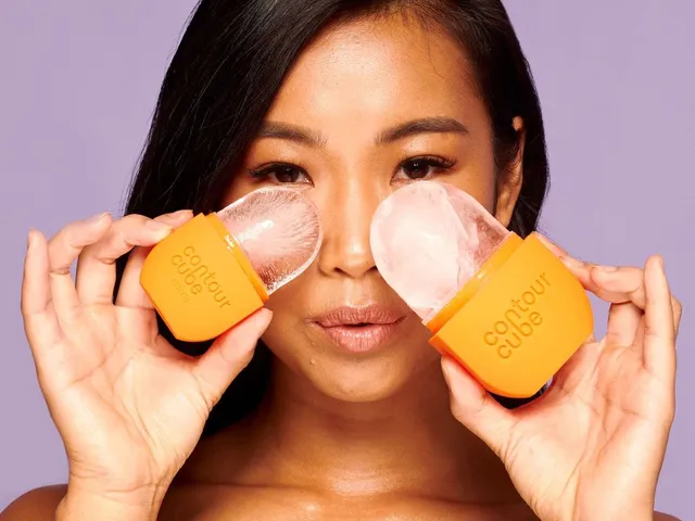 Contour cube