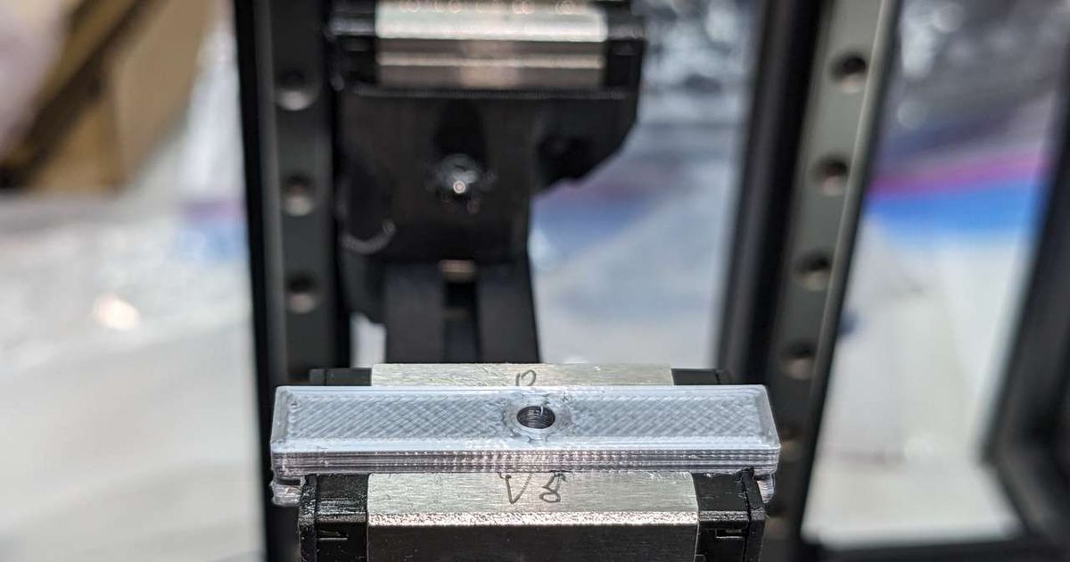 7H Linear Rail Bearing Guide and greaser by MTek Download free STL