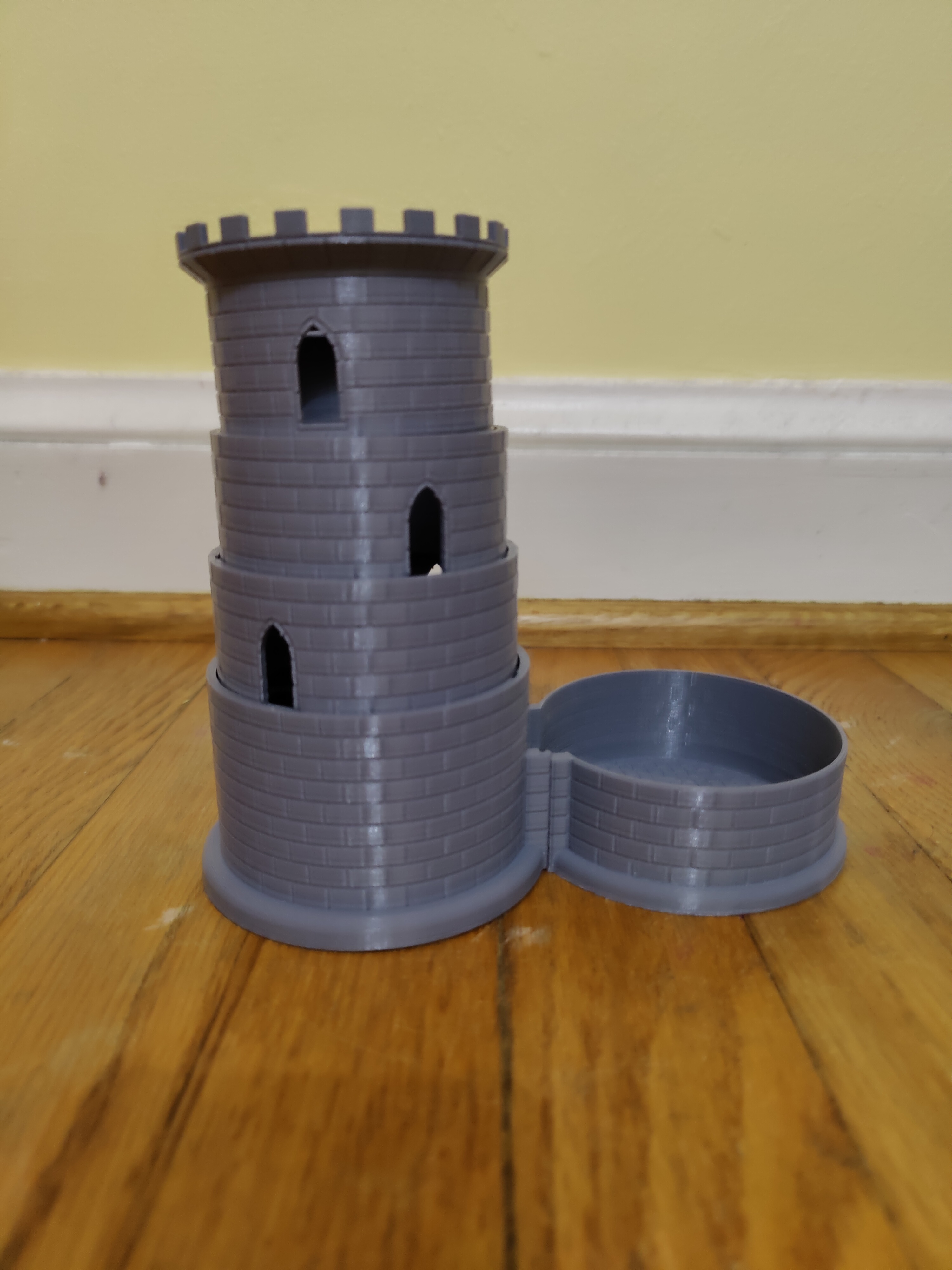 Taller Lid for the the taller base (with or without taller ramp) for the collapsible dice tower