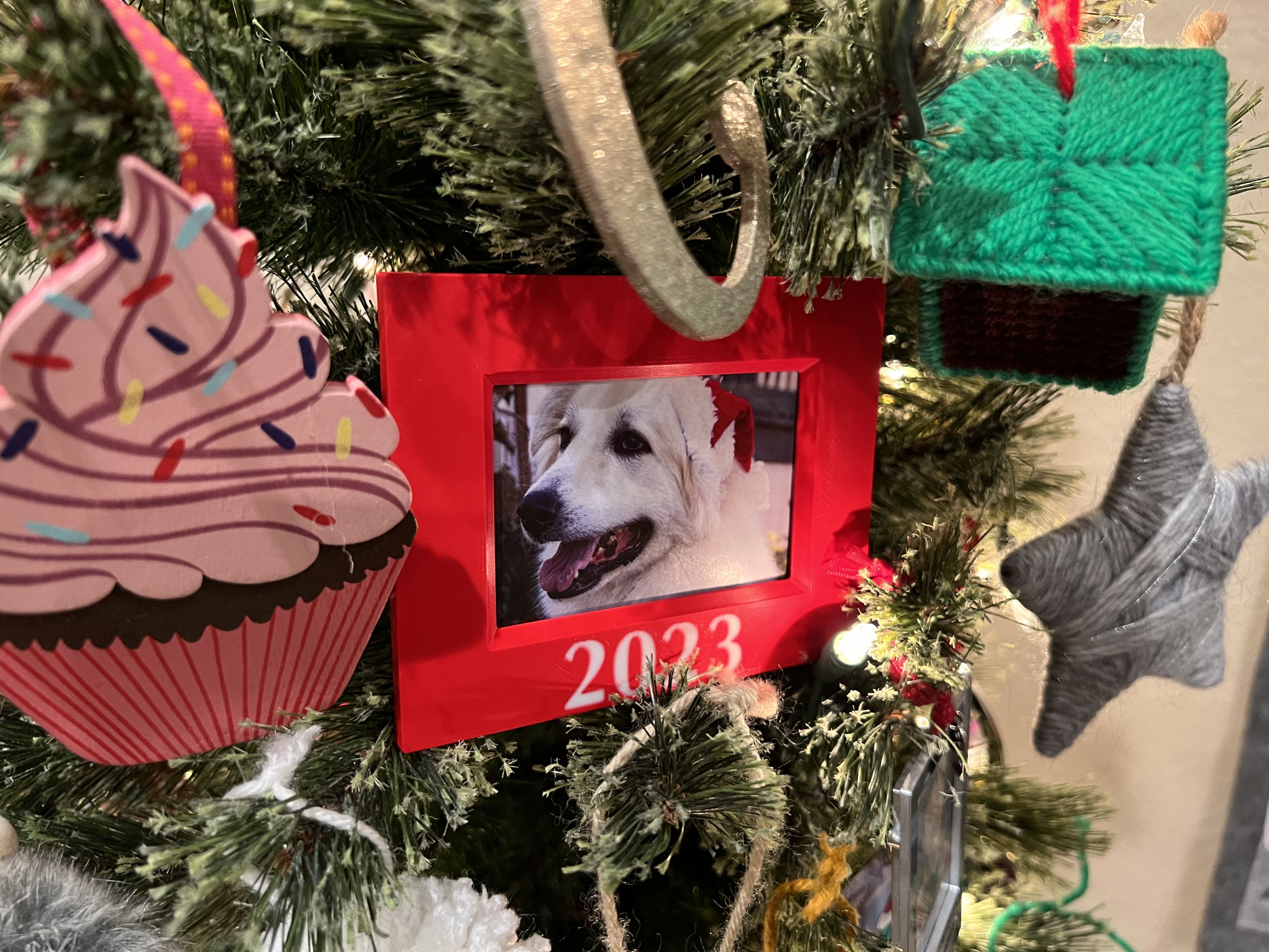 Picture Frame for 2"x"3" Photo 2023 Year with Tree, Table Top, and Wall Mount Options