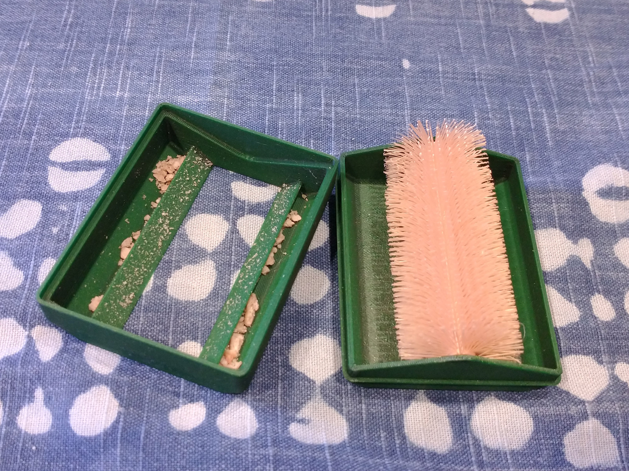 Crumb Sweeper — thumbnail 2
