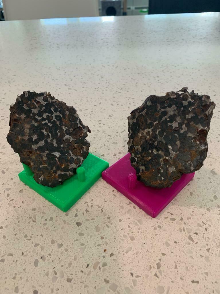 Meteorite Holder — miniatura 2
