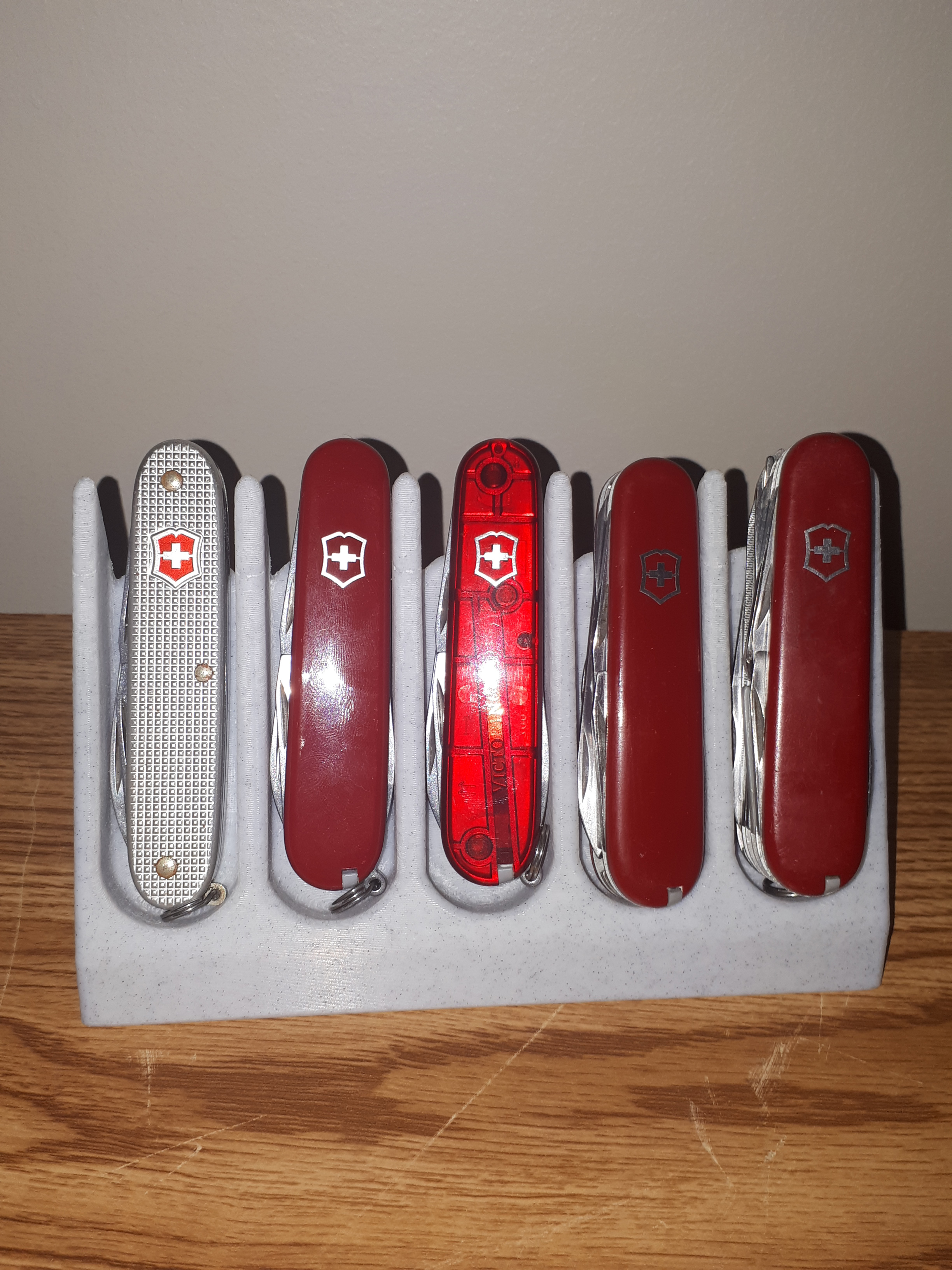 3 or 5 91mm Victorinox/Swiss Army Knife Holder