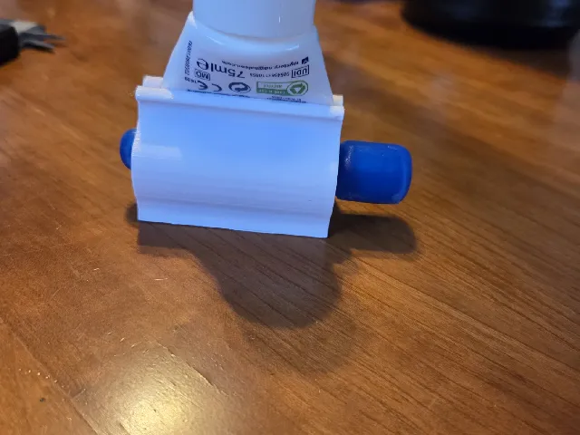 toothpastesqueezer.