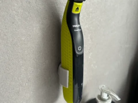 Philips One Blade minimalist holder
