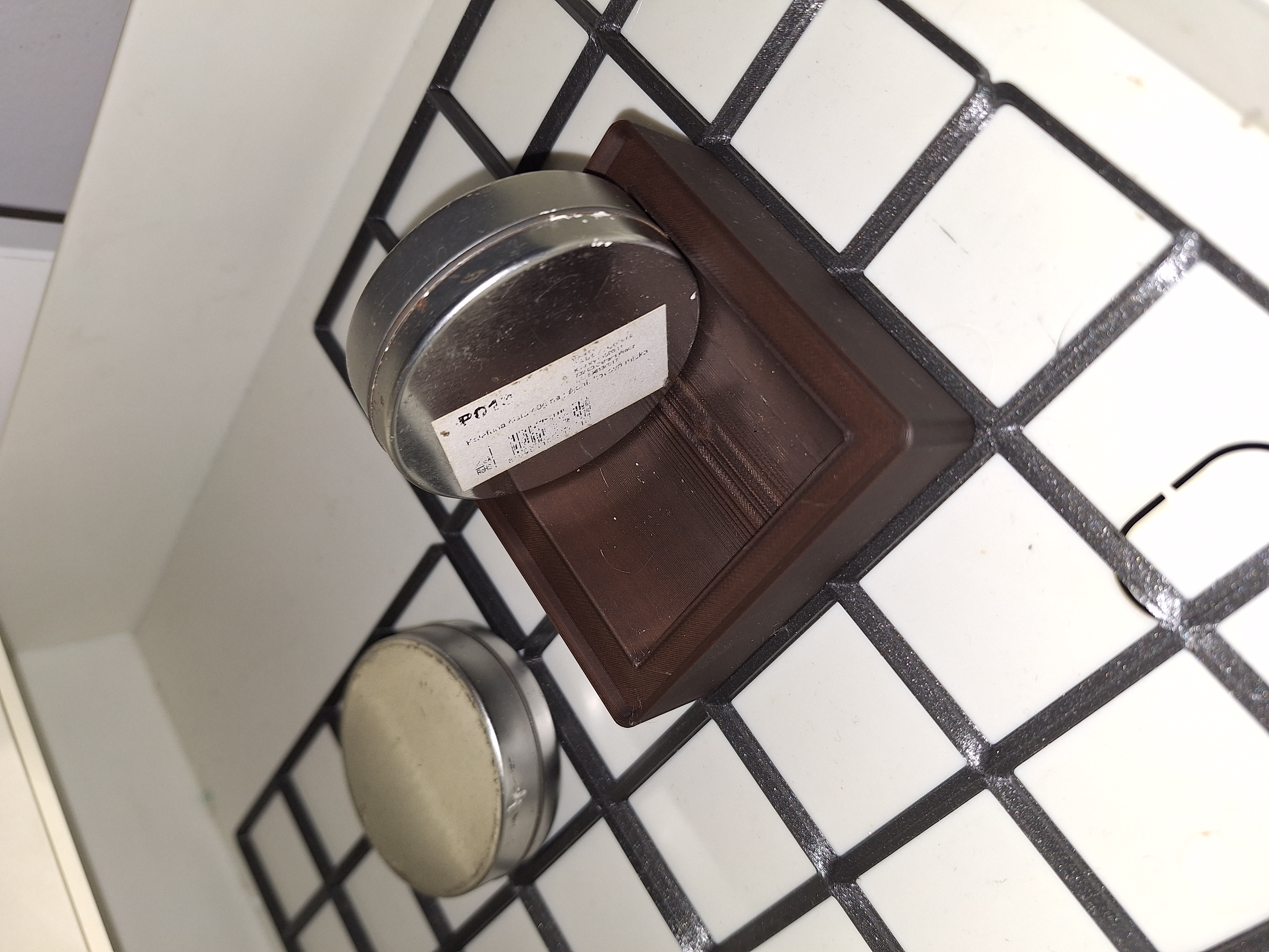 Gridfinity bin for rosin tins