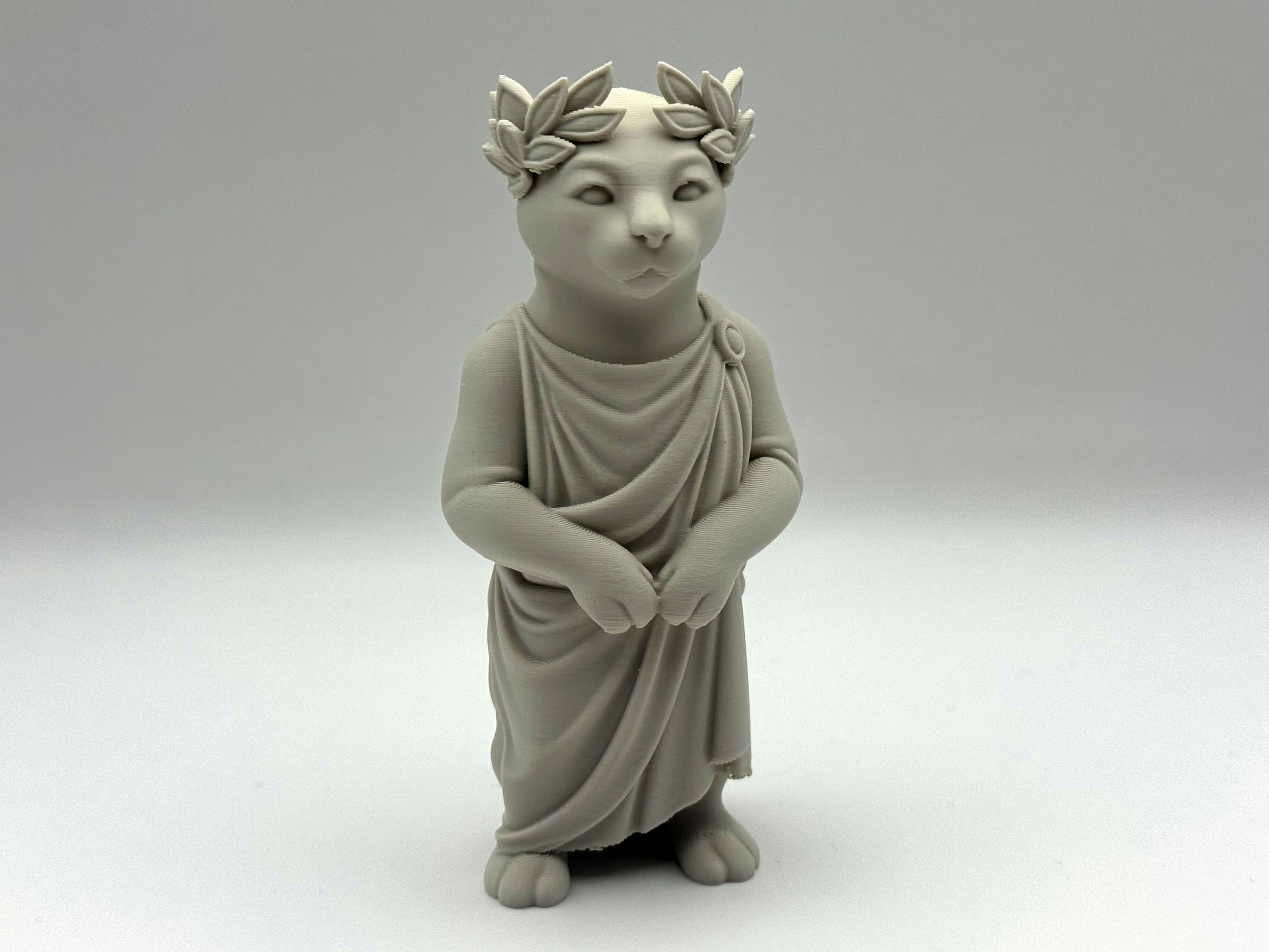 Roman Kitten Statue