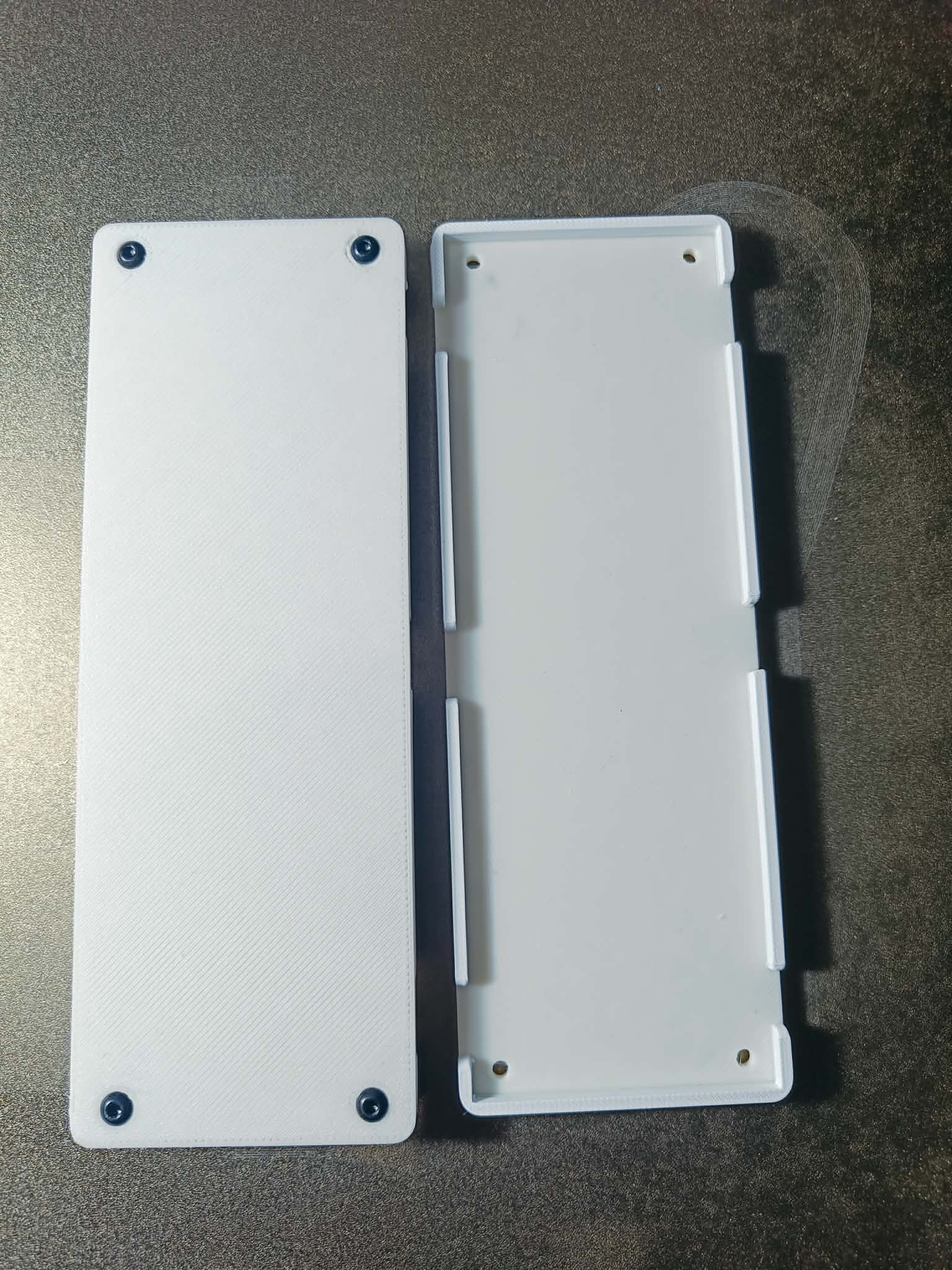 Breadboard backplate
