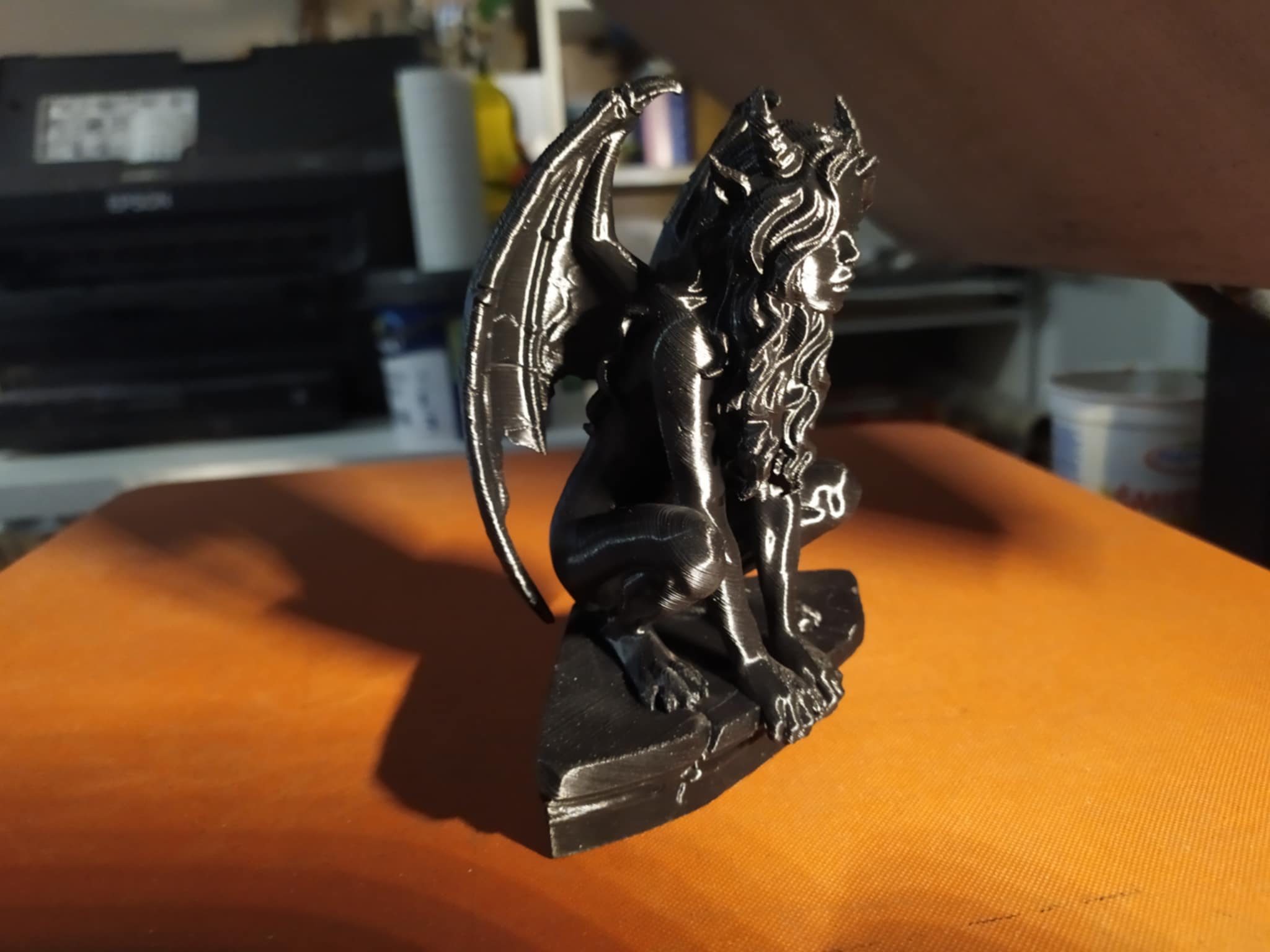 Gargoyle statue — miniatura 11