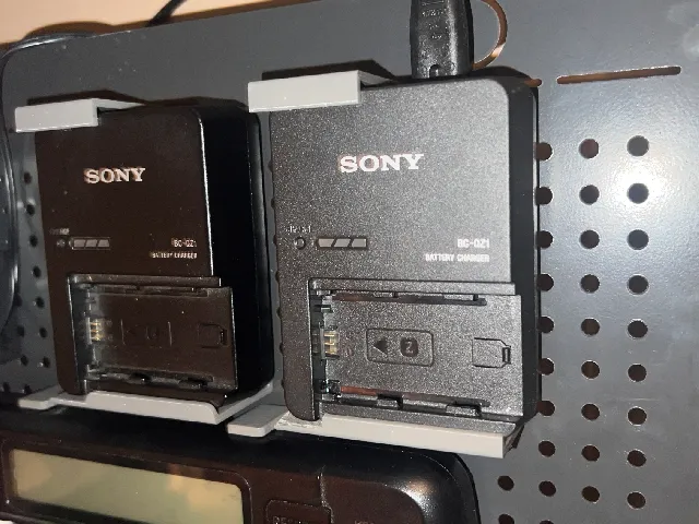 Sony FZ100 battery charger holder / wall mount