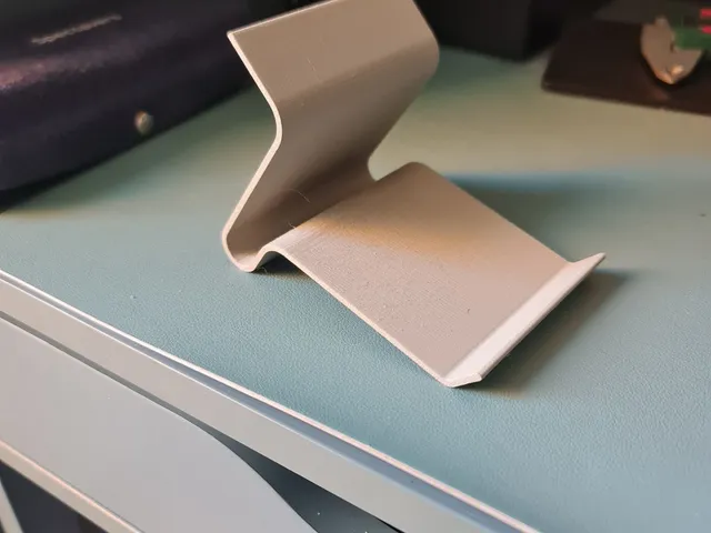 Phone Stand - Desk Top Version