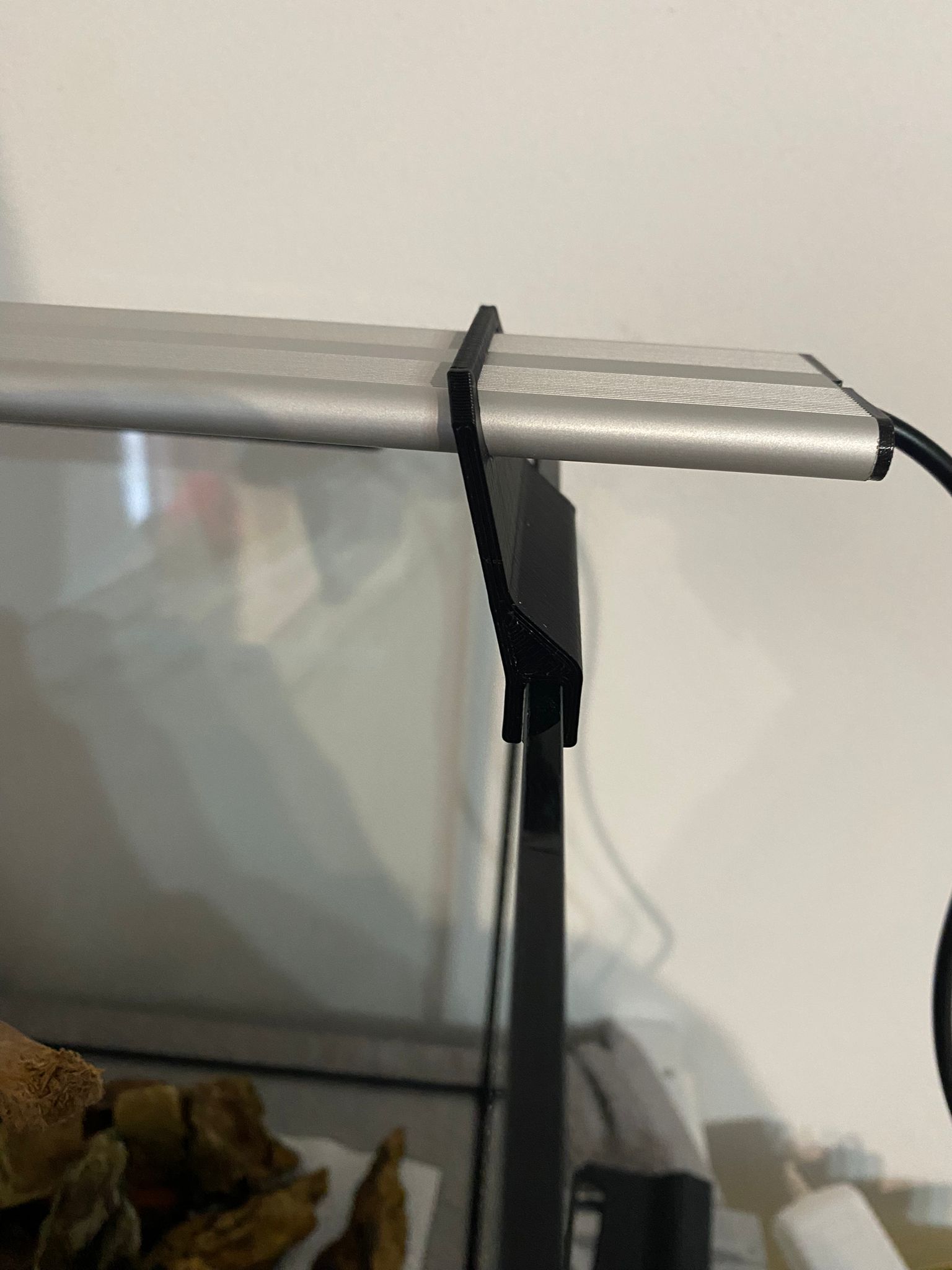 Fishtank light holder — miniatura 4