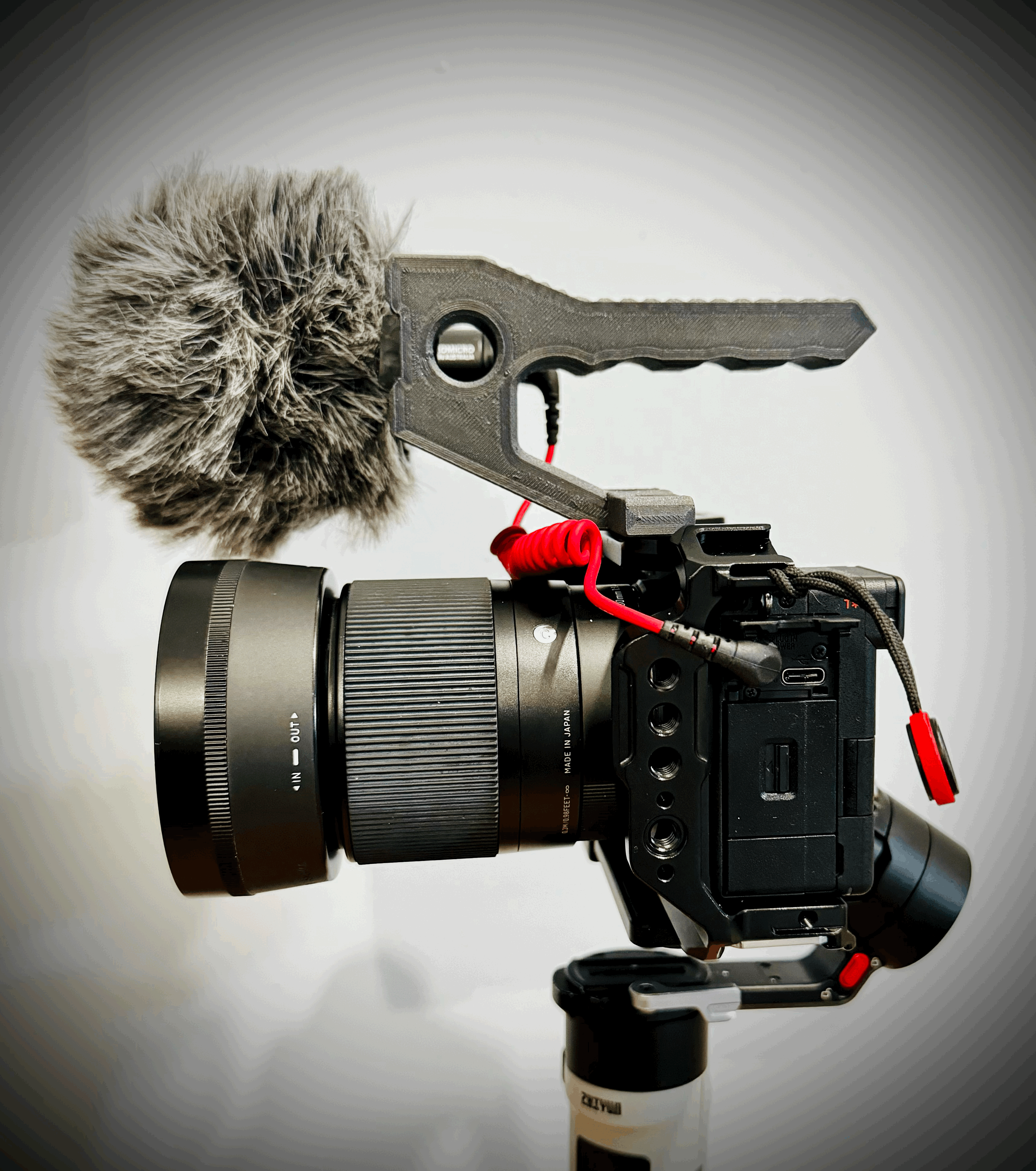 Top handle camera rig