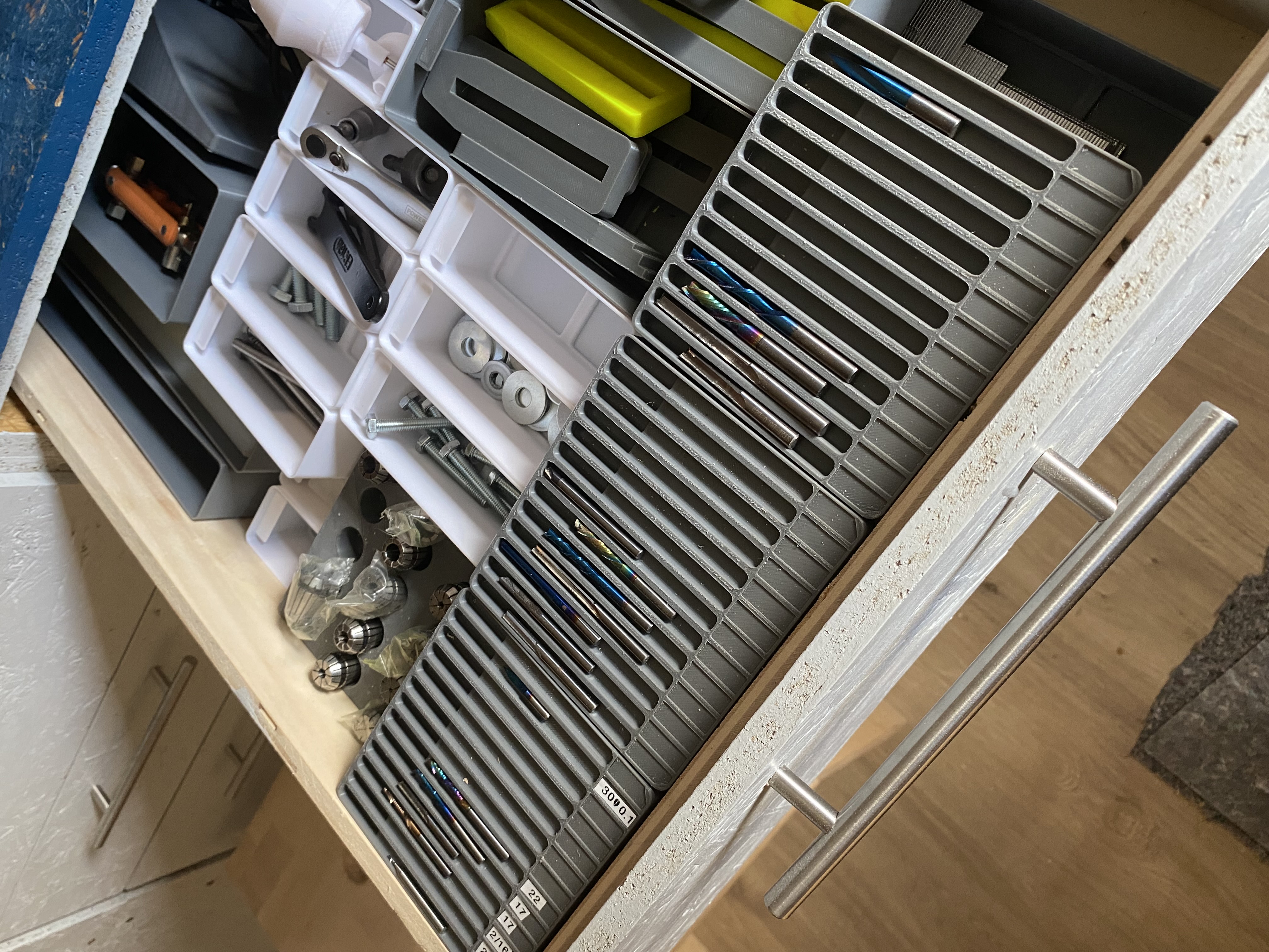 Raaco Compatible Sorting boxes and CNC Grid
