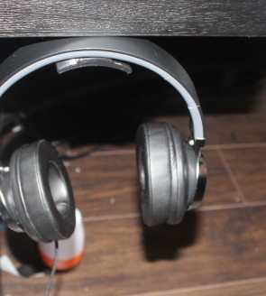 Under Desk Headphone Holder