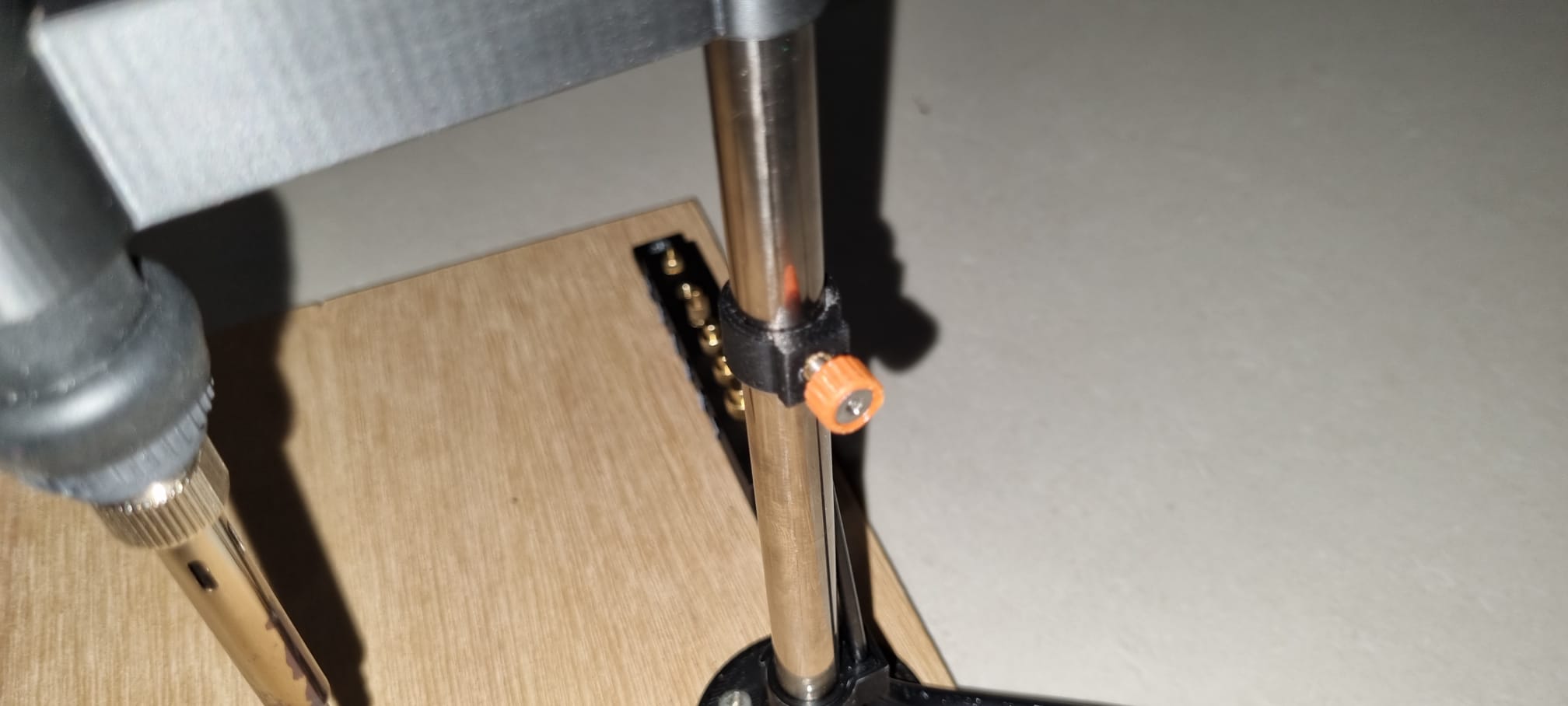 Miniatura 8 do modelo 3D Simple Heat Insert Press