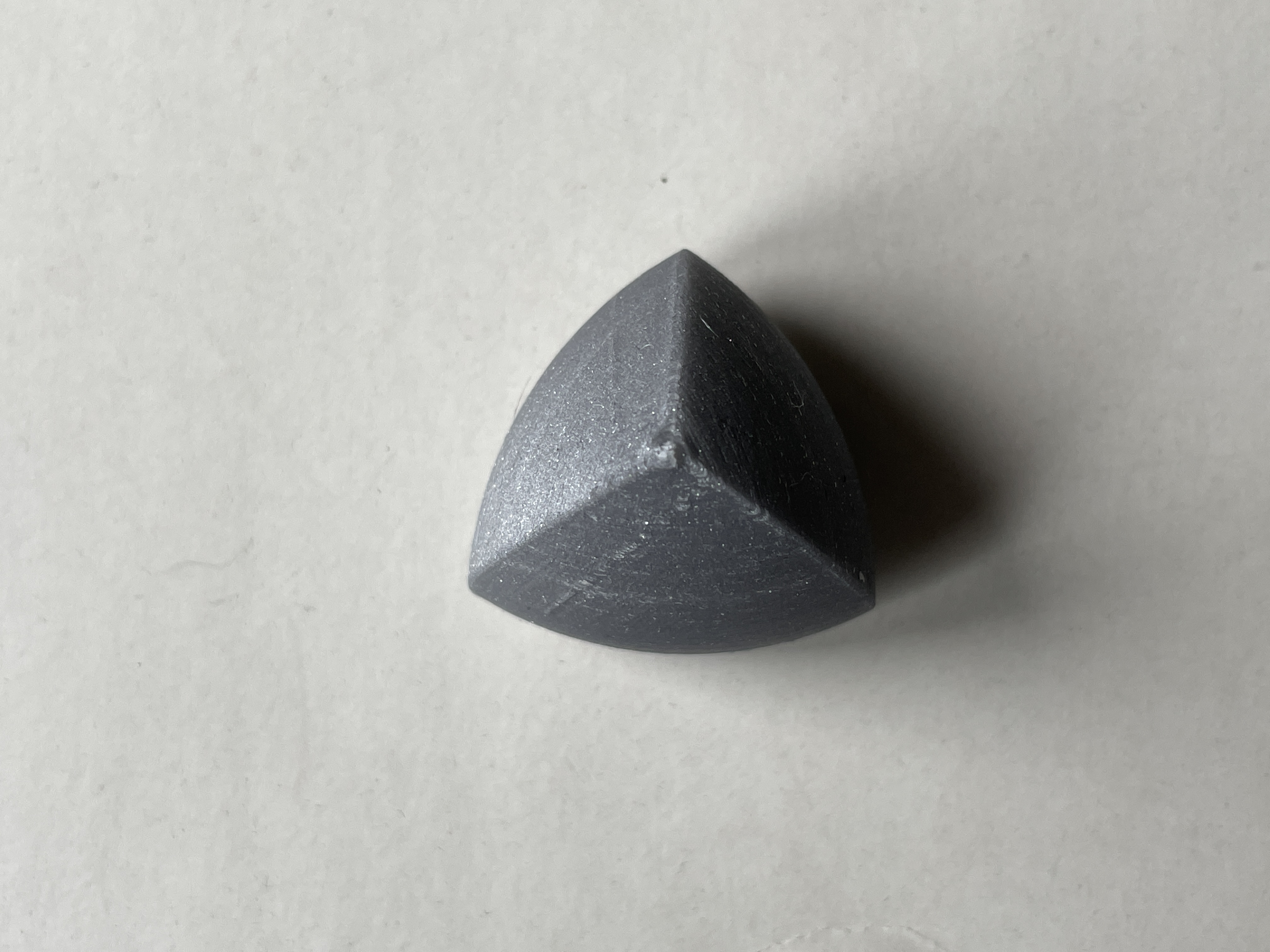 Reuleaux tetrahedron with constant diameter by Aryser Download free