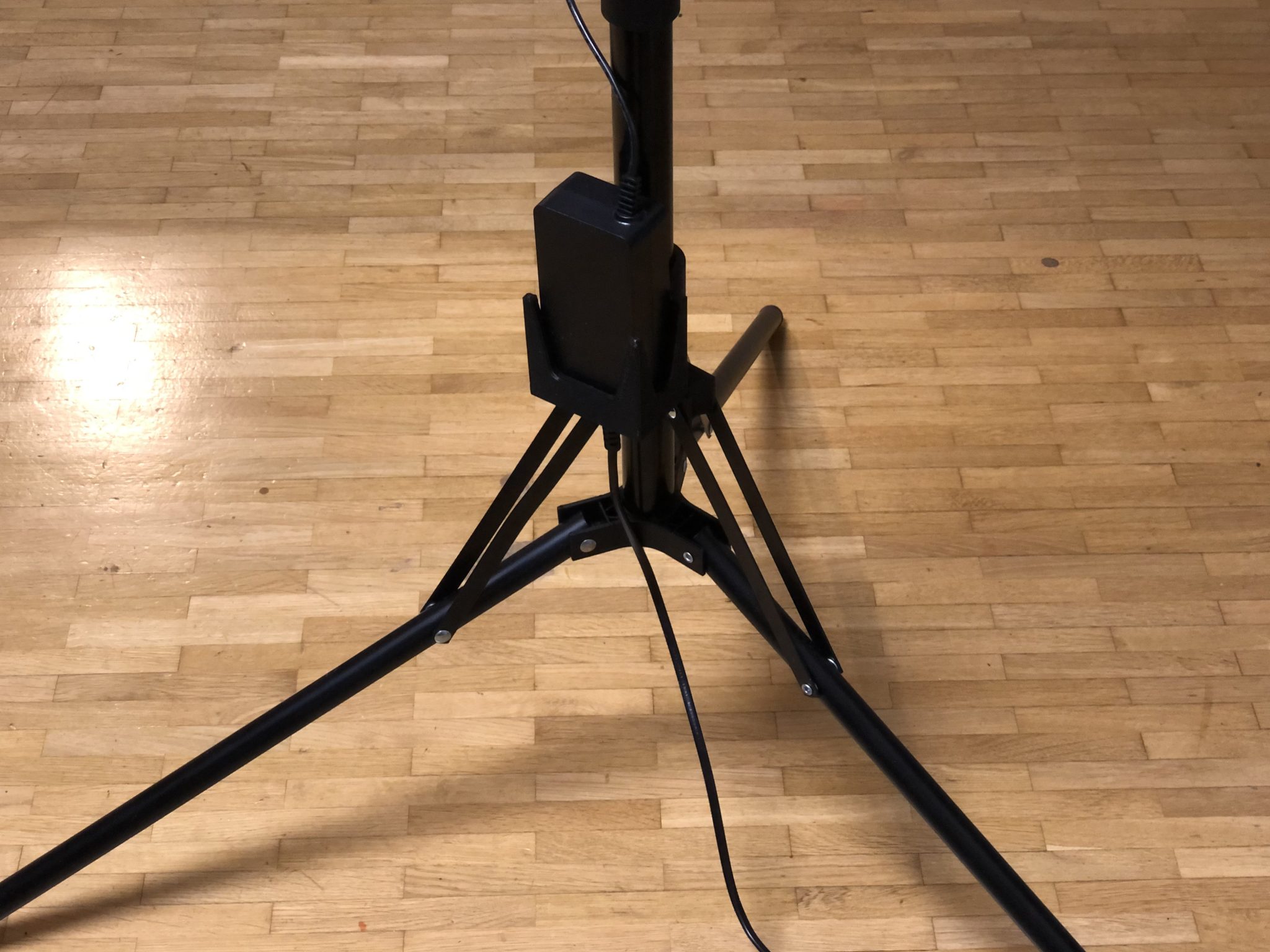 Mount for power supply of a ring light
