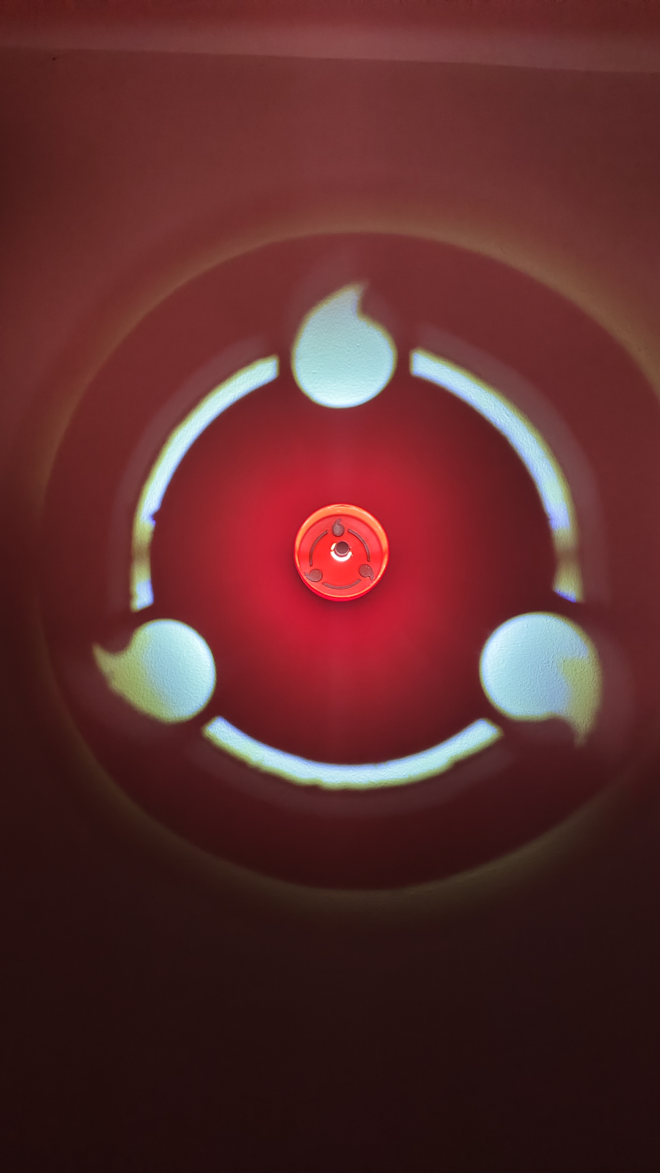 Lampara de sombra sharingan de Sasuke