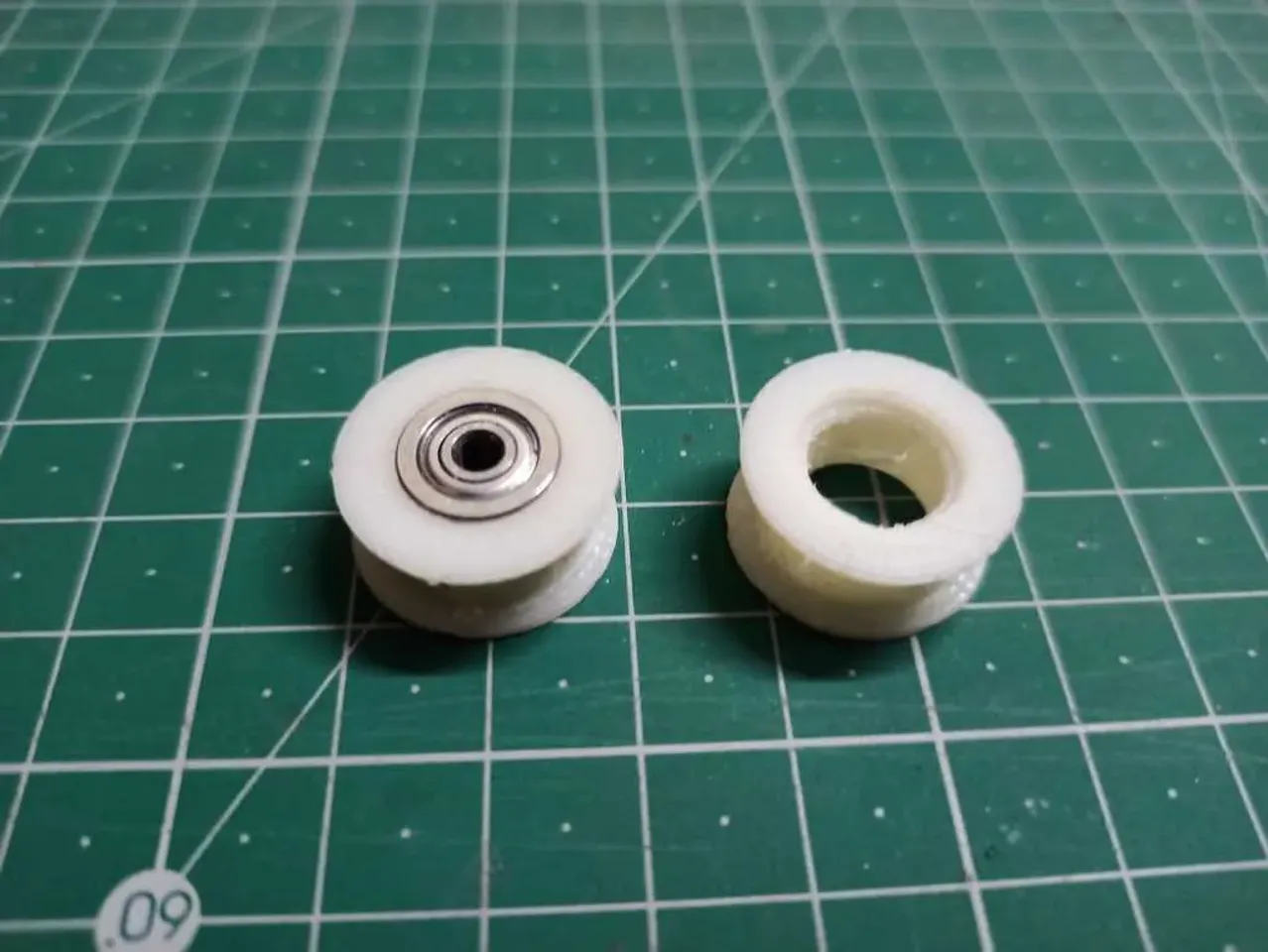 GT2-Idler for (623ZZ 3x10x4mm and F623ZZ ) by hackerbijay