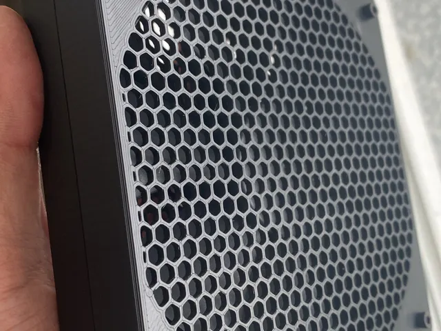 Noctua 120mm fan shroud